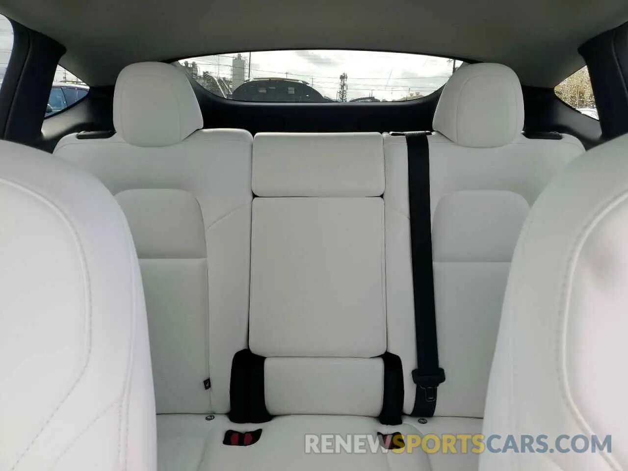 10 Photograph of a damaged car 7SAYGDEF9SF251299 TESLA MODEL Y 2025
