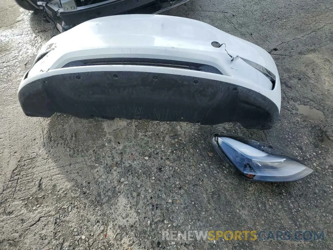 15 Photograph of a damaged car 7SAYGDEF9SF251299 TESLA MODEL Y 2025