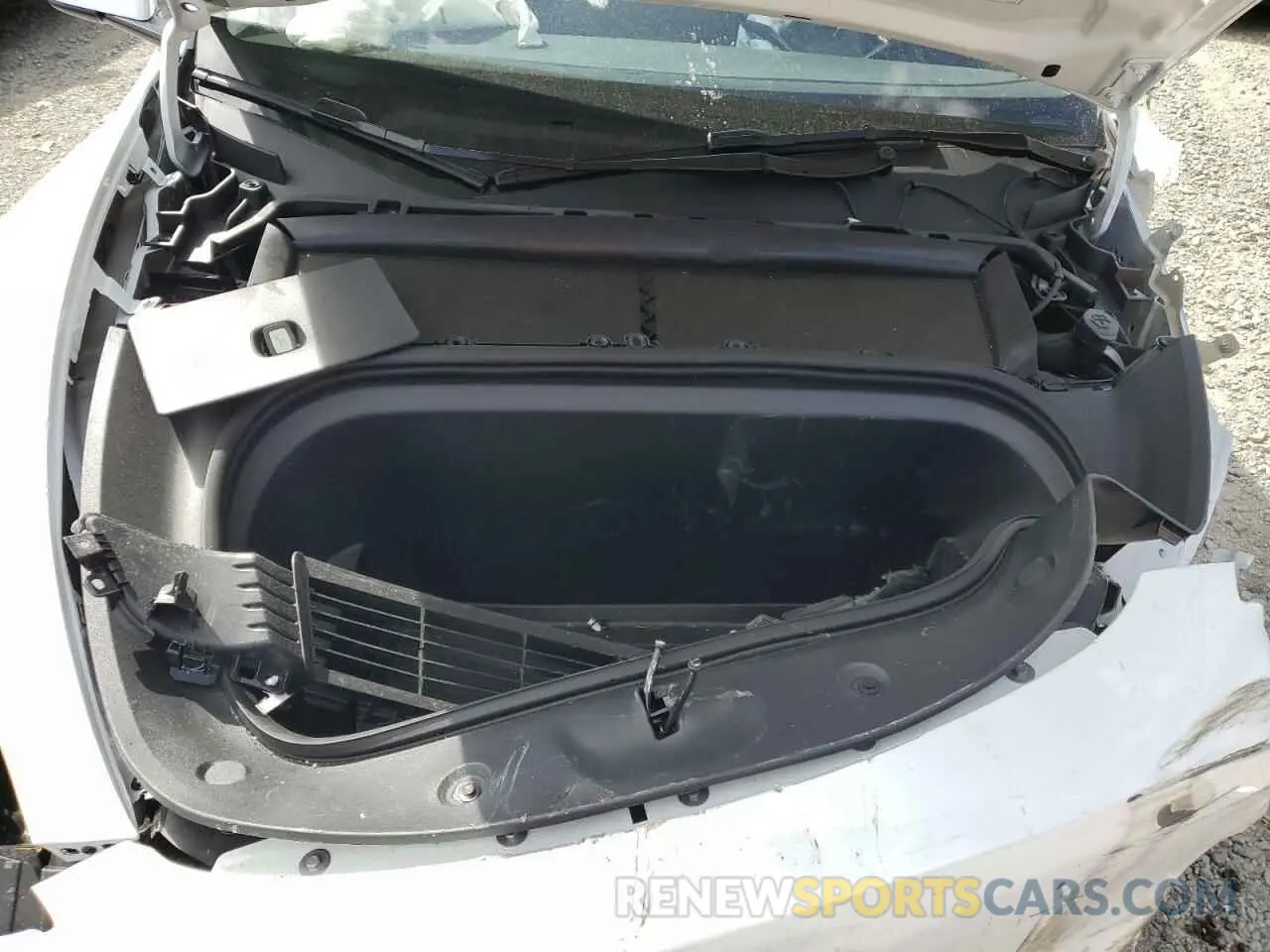 11 Photograph of a damaged car 7SAYGDEF9SF265722 TESLA MODEL Y 2025