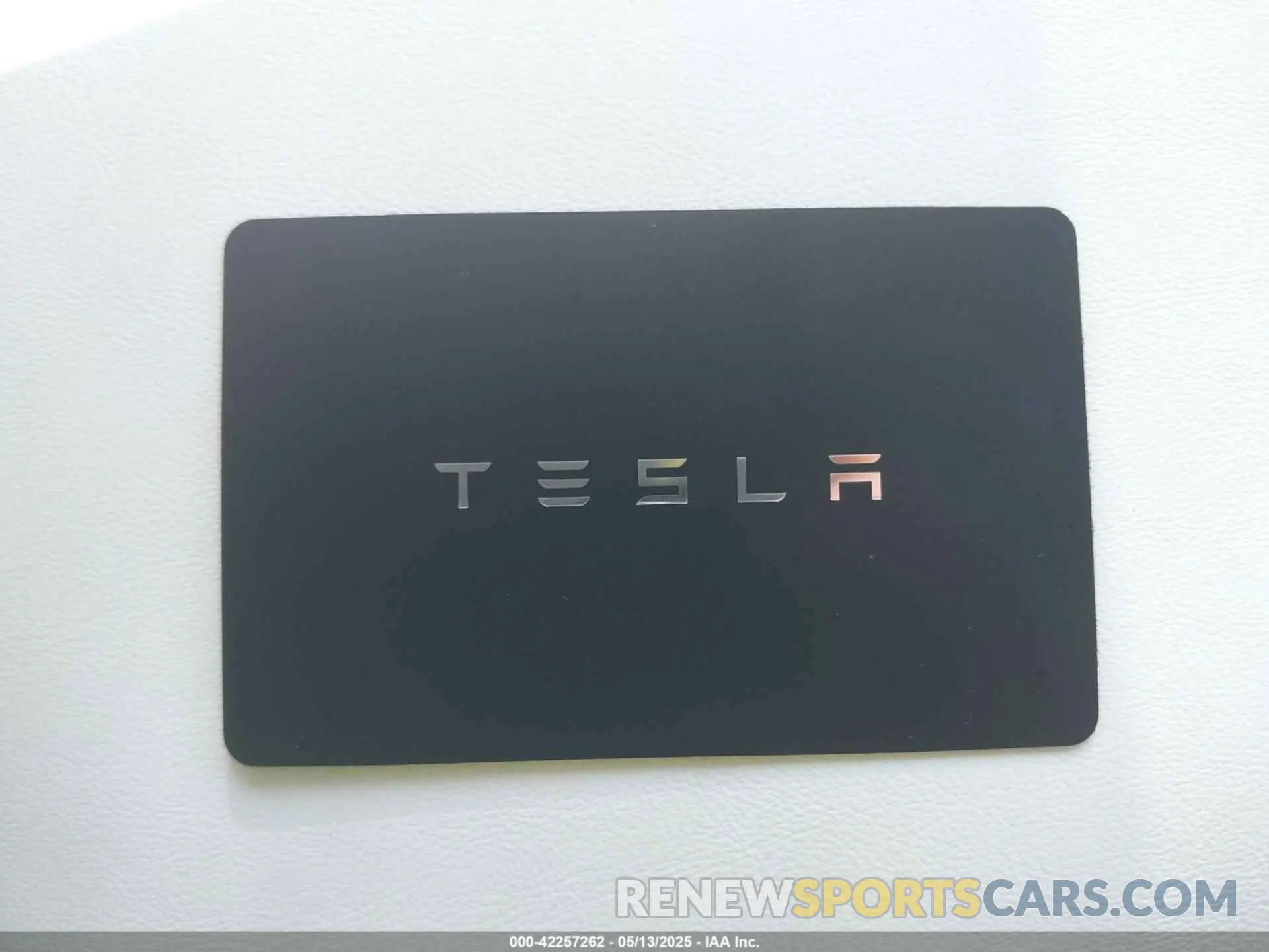 11 Photograph of a damaged car 7SAYGDEFXSF309548 TESLA MODEL Y 2025