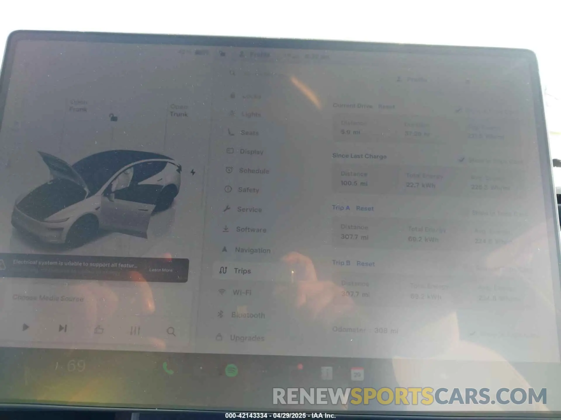 7 Photograph of a damaged car 7SAYGDEE3TA391421 TESLA MODEL Y 2026