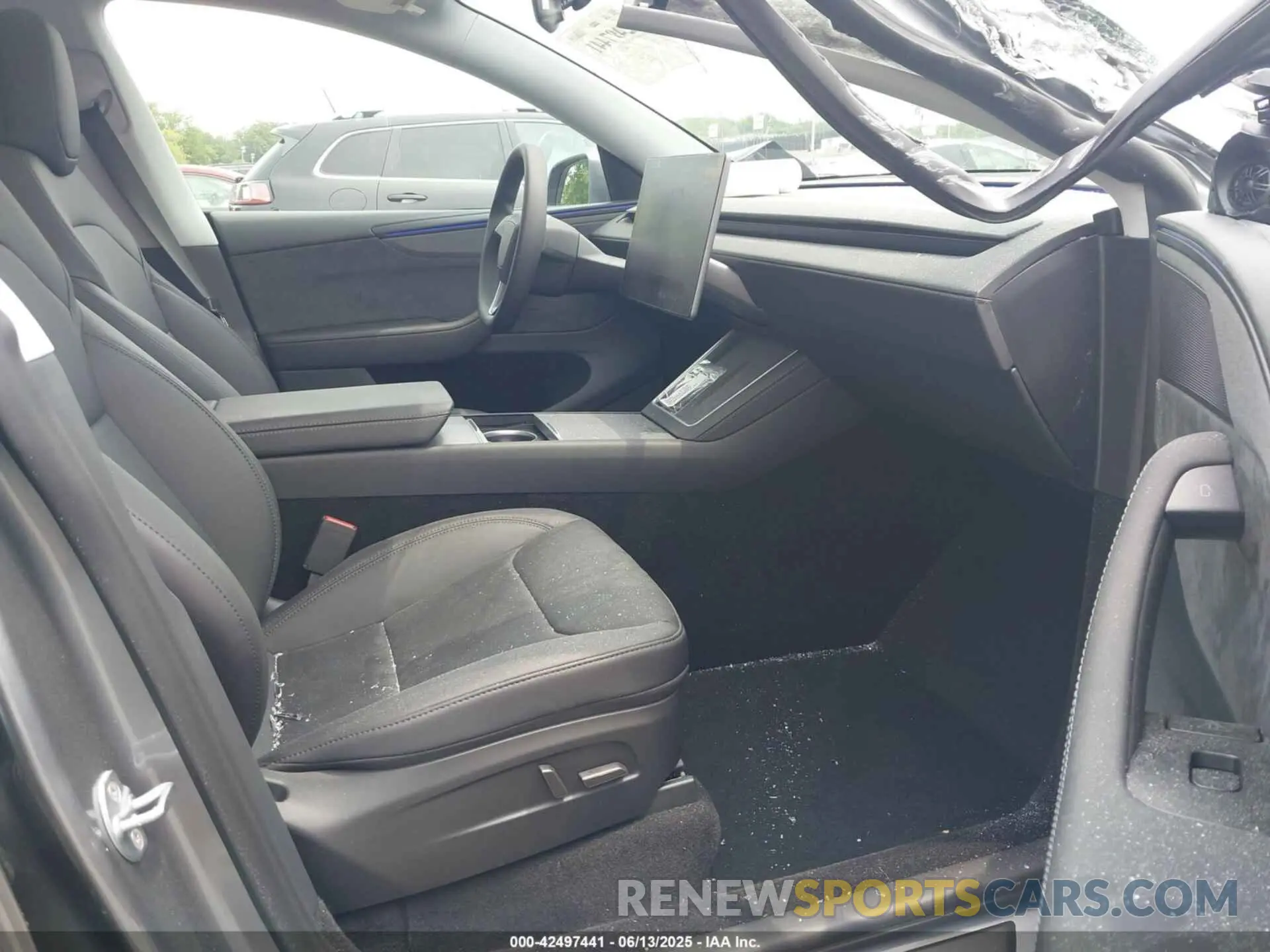 5 Photograph of a damaged car 7SAYGDEE3TF333957 TESLA MODEL Y 2026