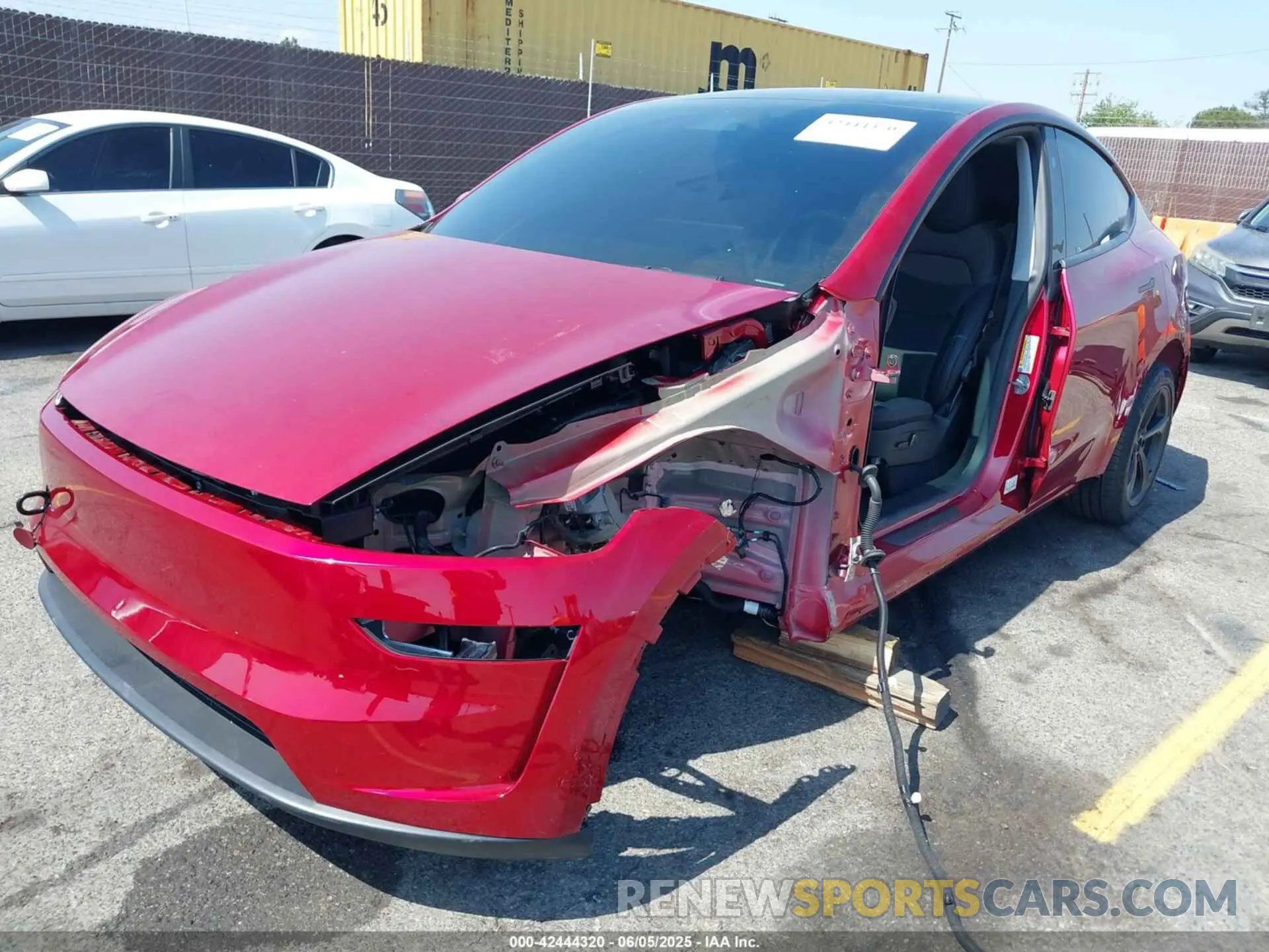 2 Photograph of a damaged car 7SAYGDEE5TF329828 TESLA MODEL Y 2026