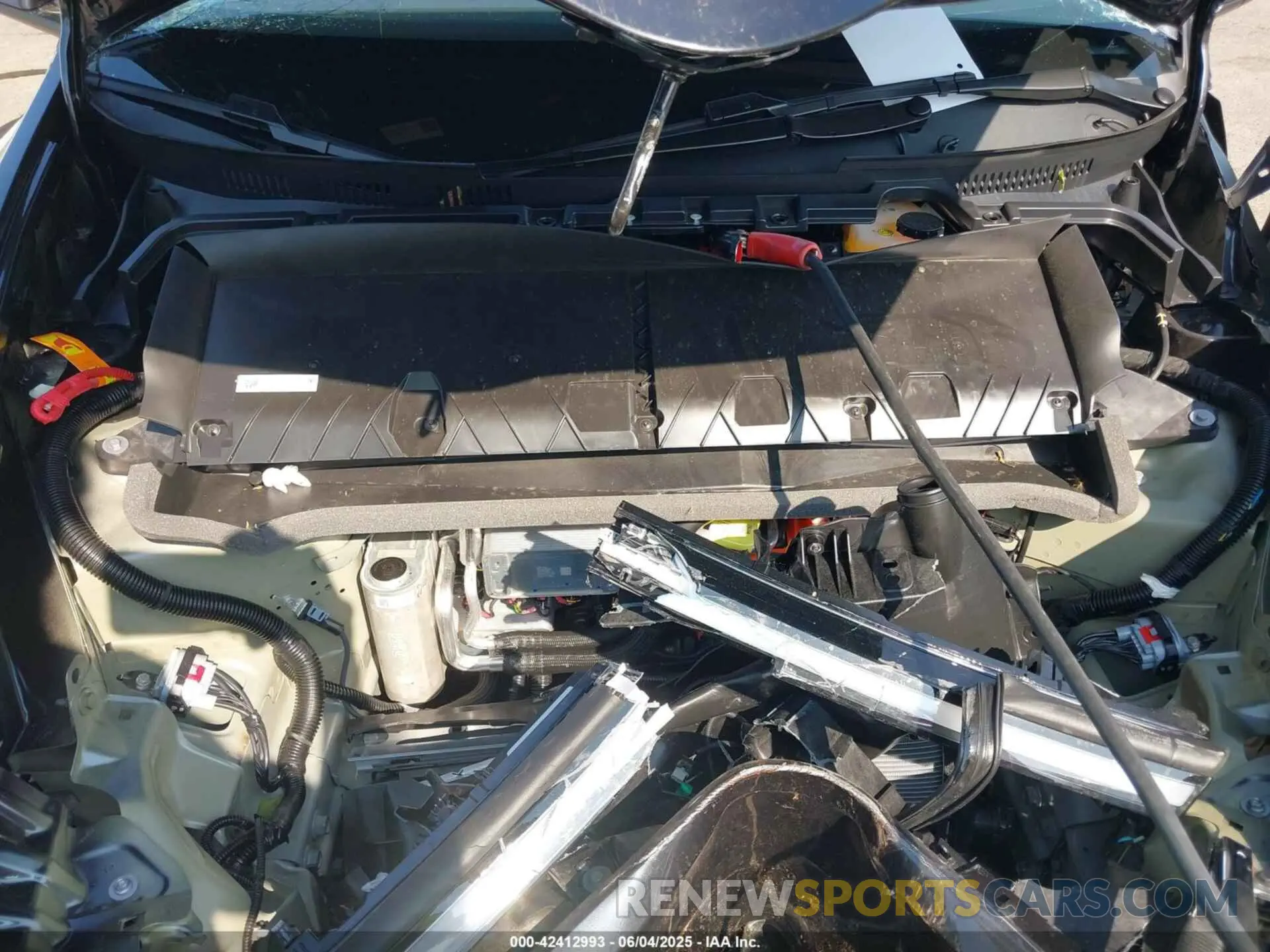 10 Photograph of a damaged car 7SAYGDEE6TF358741 TESLA MODEL Y 2026