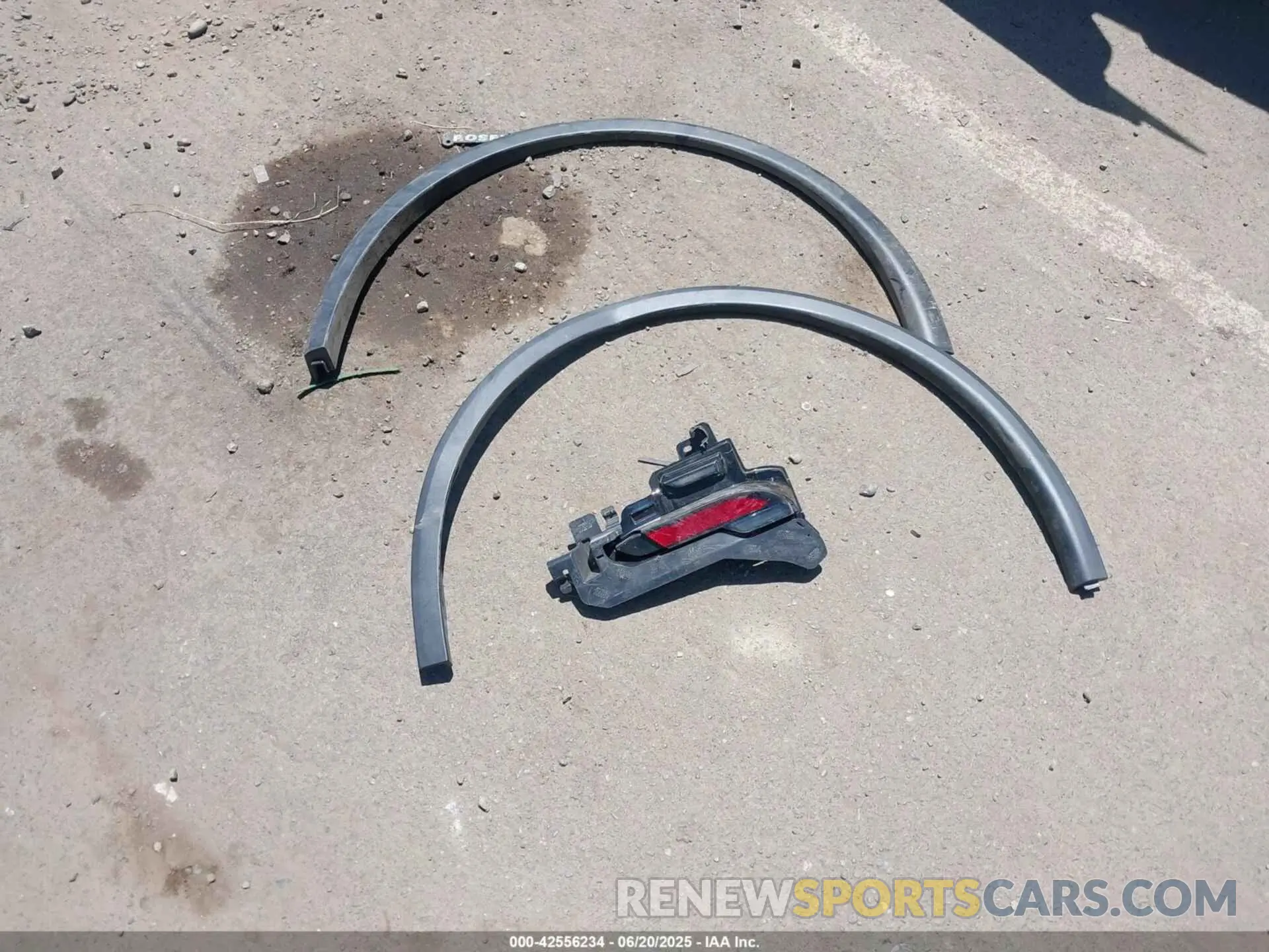 11 Photograph of a damaged car 7SAYGDEE7TF334089 TESLA MODEL Y 2026