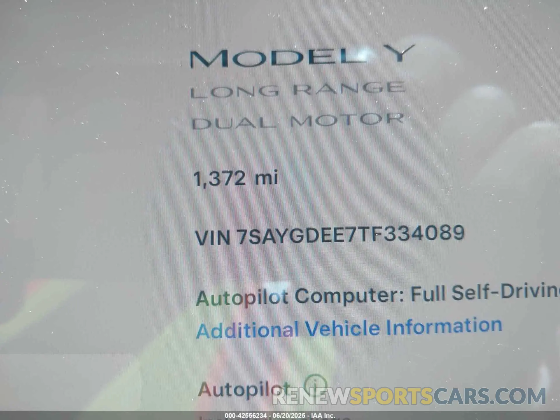 12 Photograph of a damaged car 7SAYGDEE7TF334089 TESLA MODEL Y 2026