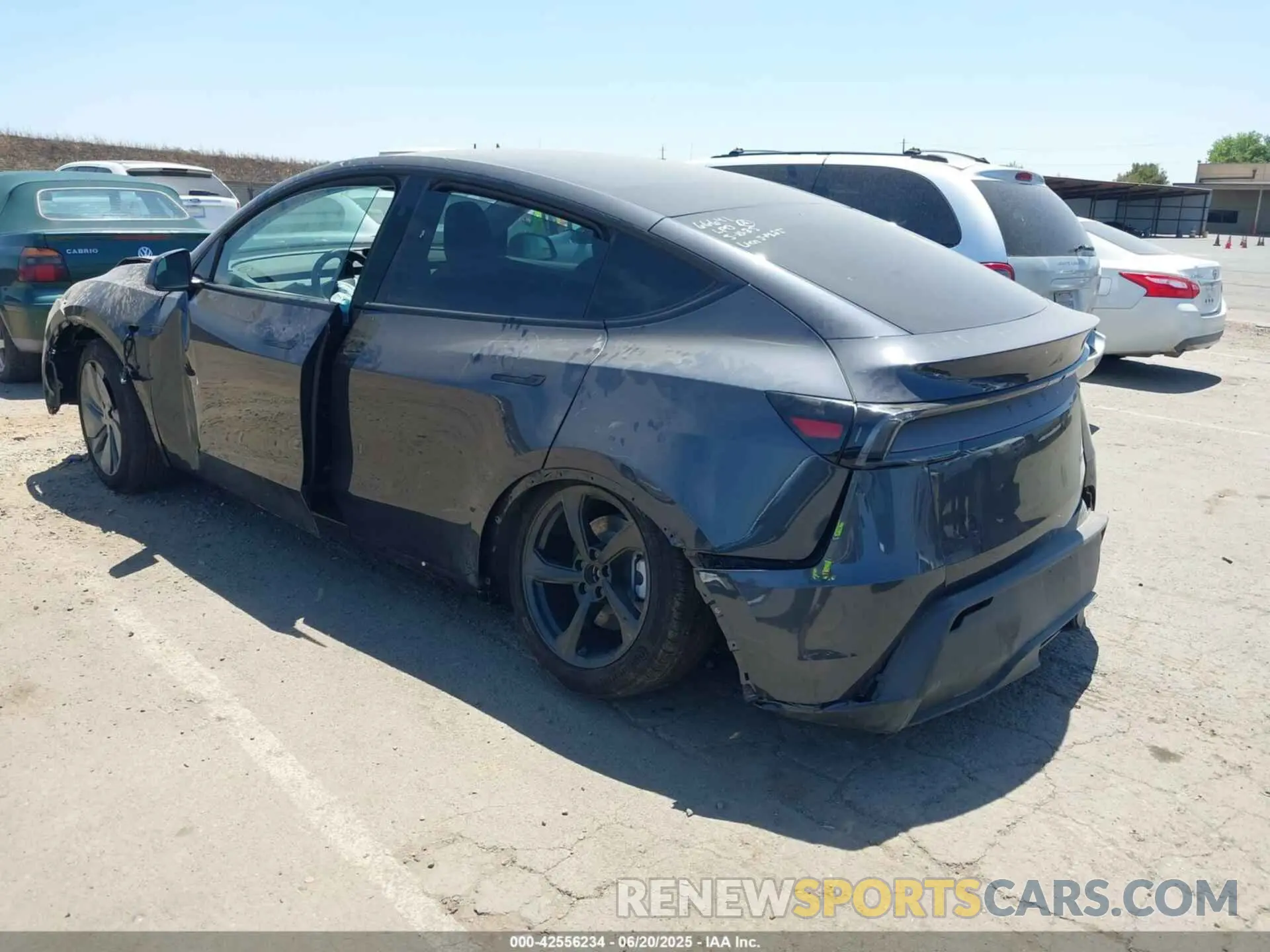 3 Photograph of a damaged car 7SAYGDEE7TF334089 TESLA MODEL Y 2026