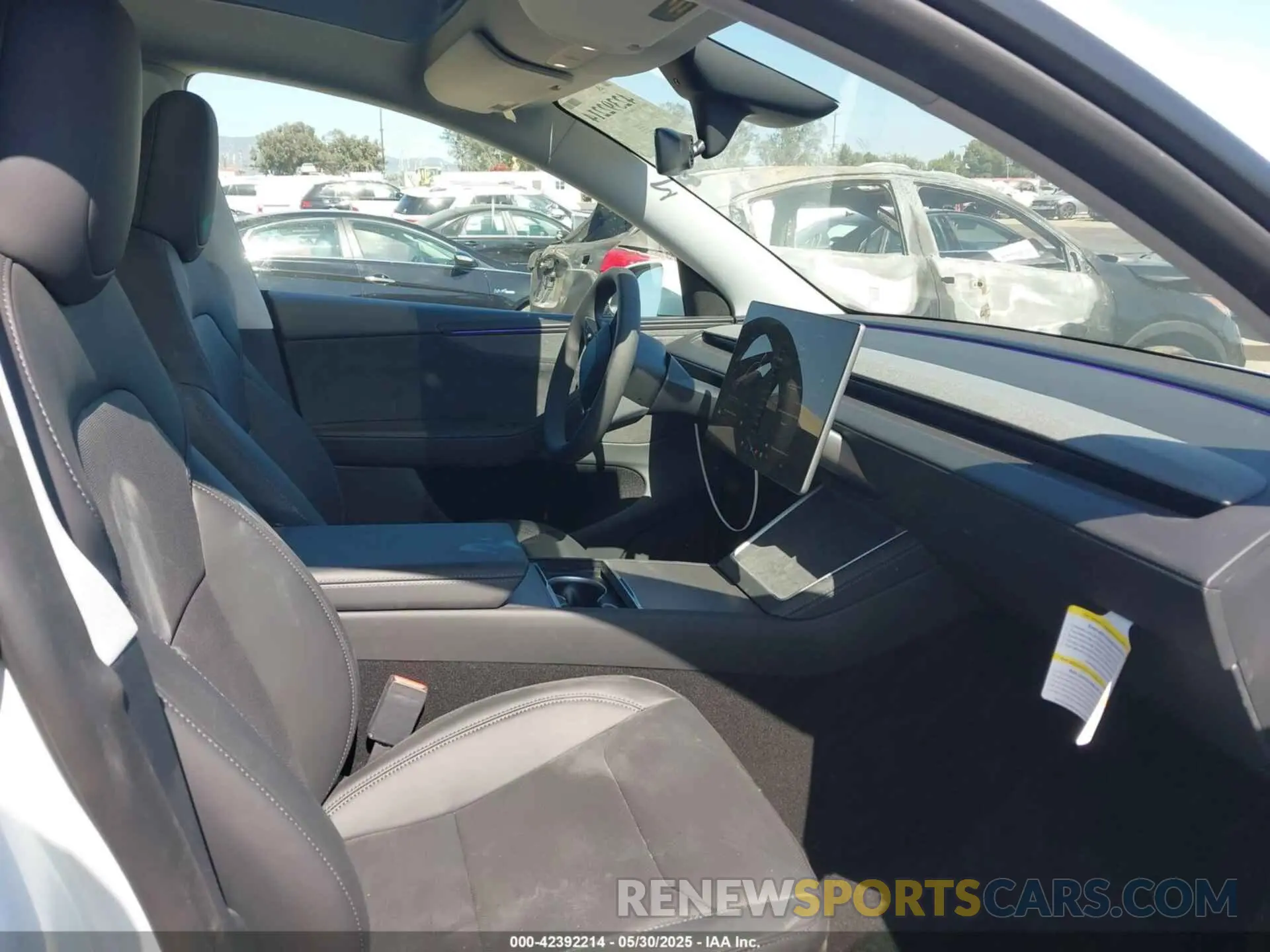 5 Photograph of a damaged car 7SAYGDEE8TF347983 TESLA MODEL Y 2026