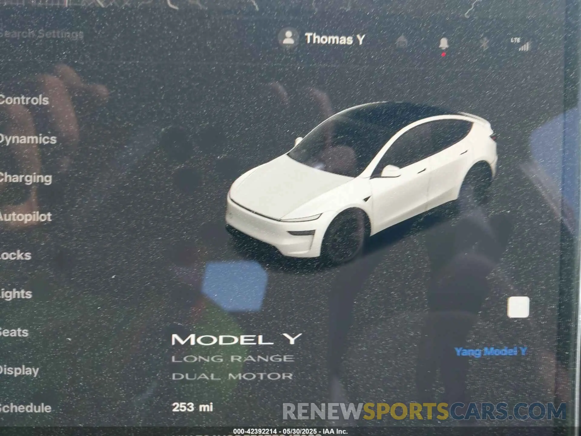 7 Photograph of a damaged car 7SAYGDEE8TF347983 TESLA MODEL Y 2026