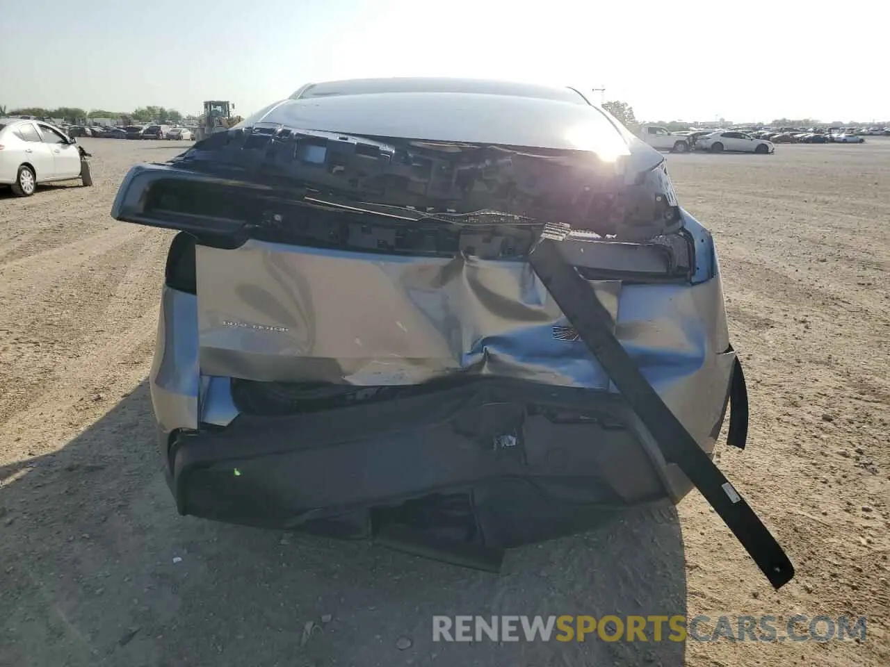 6 Photograph of a damaged car 7SAYGDEE9TA382707 TESLA MODEL Y 2026
