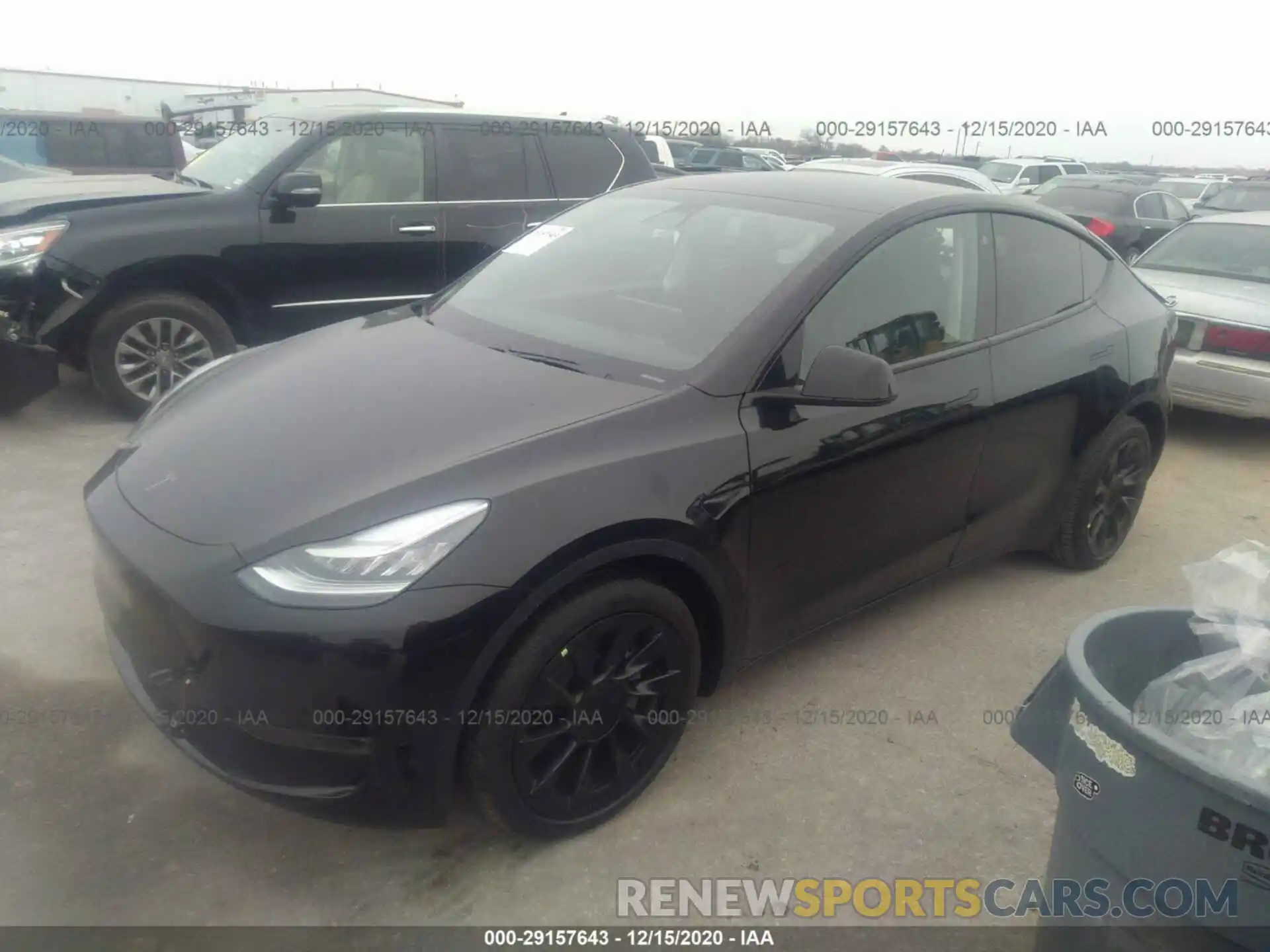 2 Photograph of a damaged car 5YJYGDEE6MF068028 TESLA Y 2021