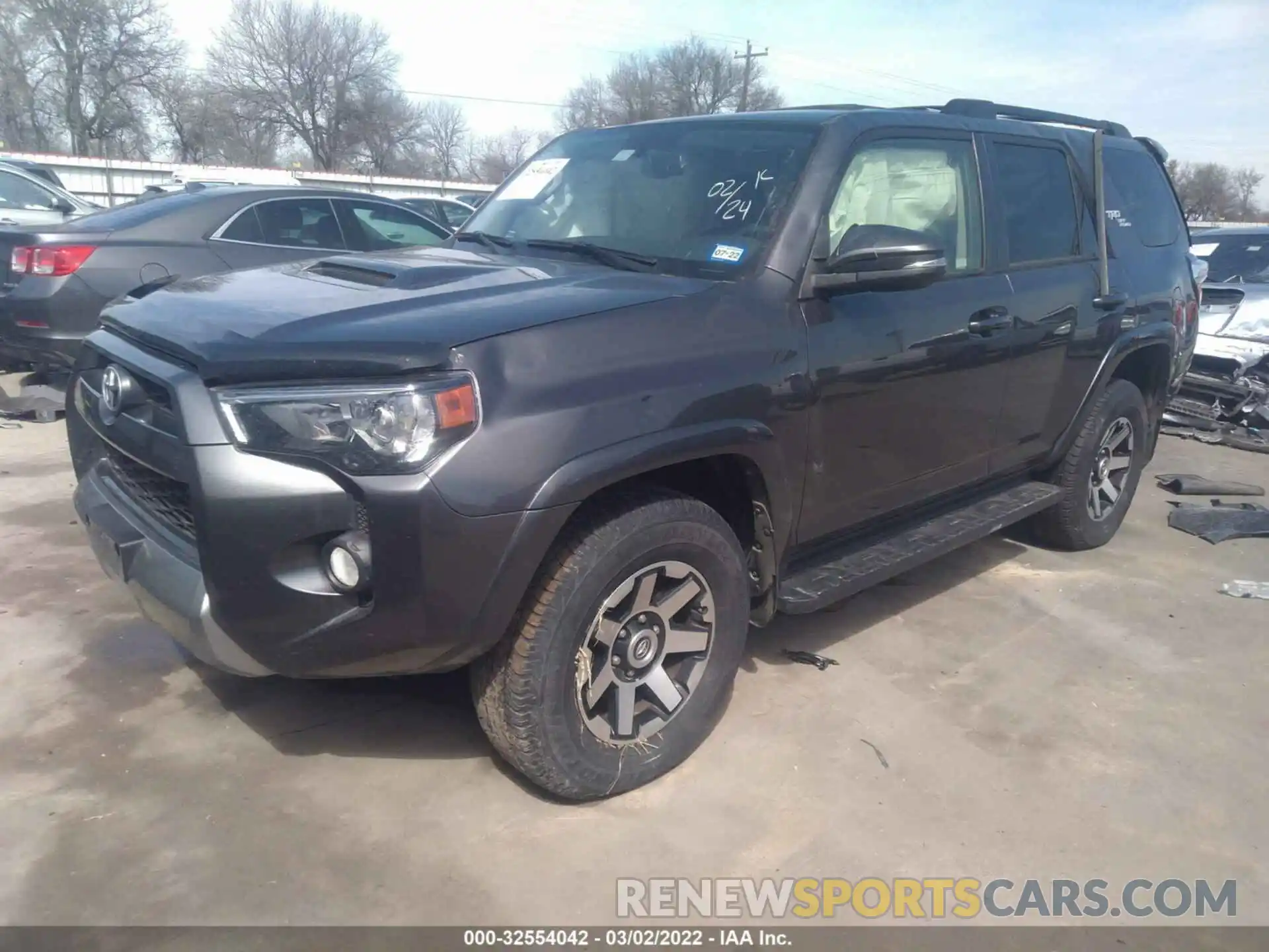 2 Photograph of a damaged car JTEBU5JR0K5617407 TOYOTA 4RUNNER 2019