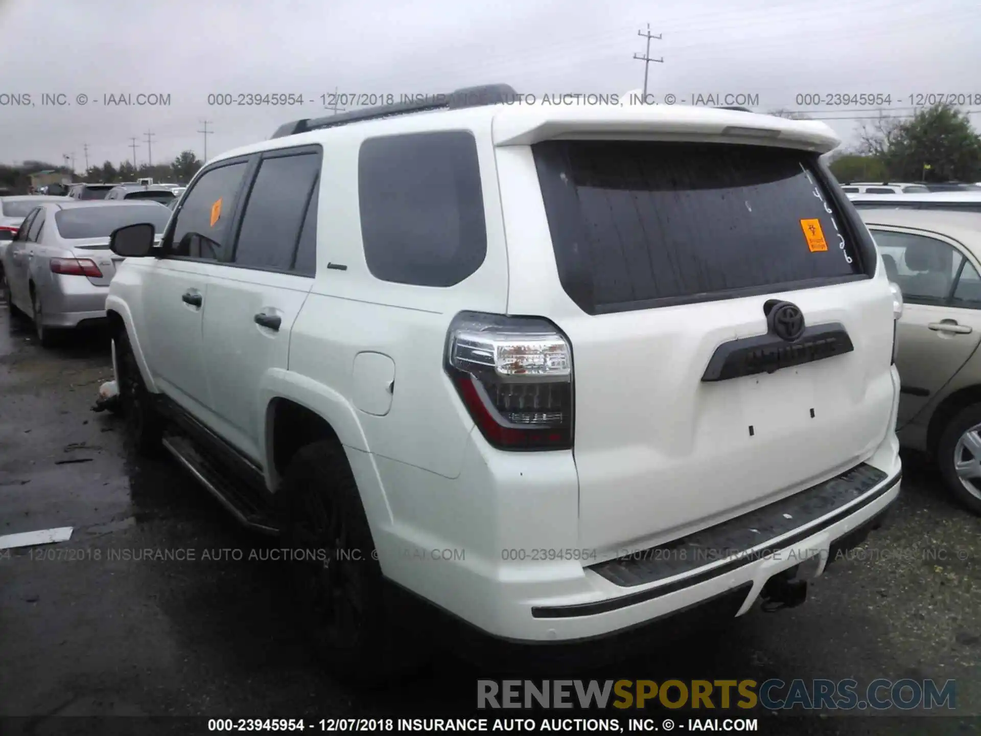 3 Photograph of a damaged car JTEBU5JR0K5621893 TOYOTA 4RUNNER 2019