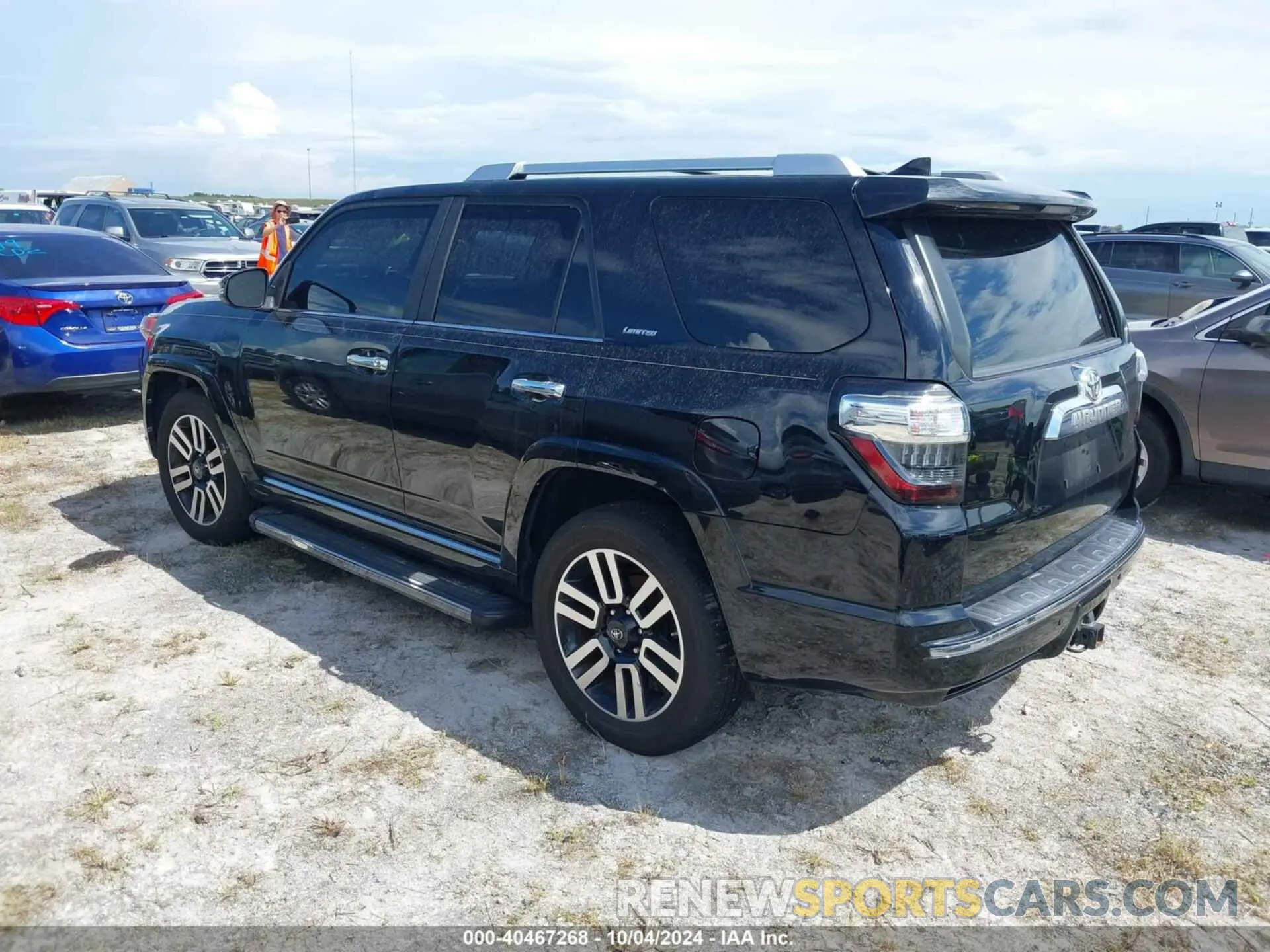 3 Photograph of a damaged car JTEBU5JR0K5623921 TOYOTA 4RUNNER 2019
