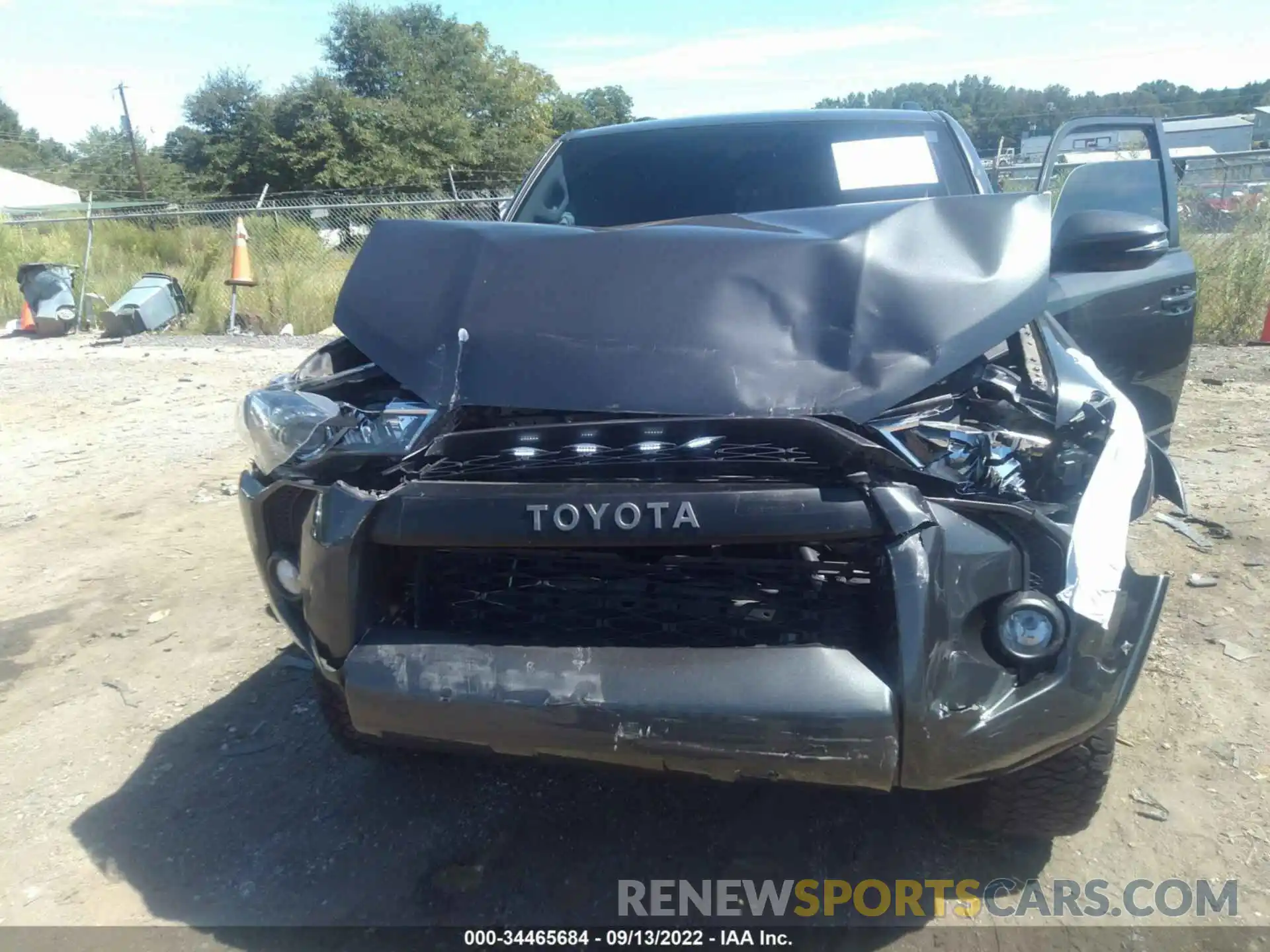 6 Photograph of a damaged car JTEBU5JR0K5630058 TOYOTA 4RUNNER 2019