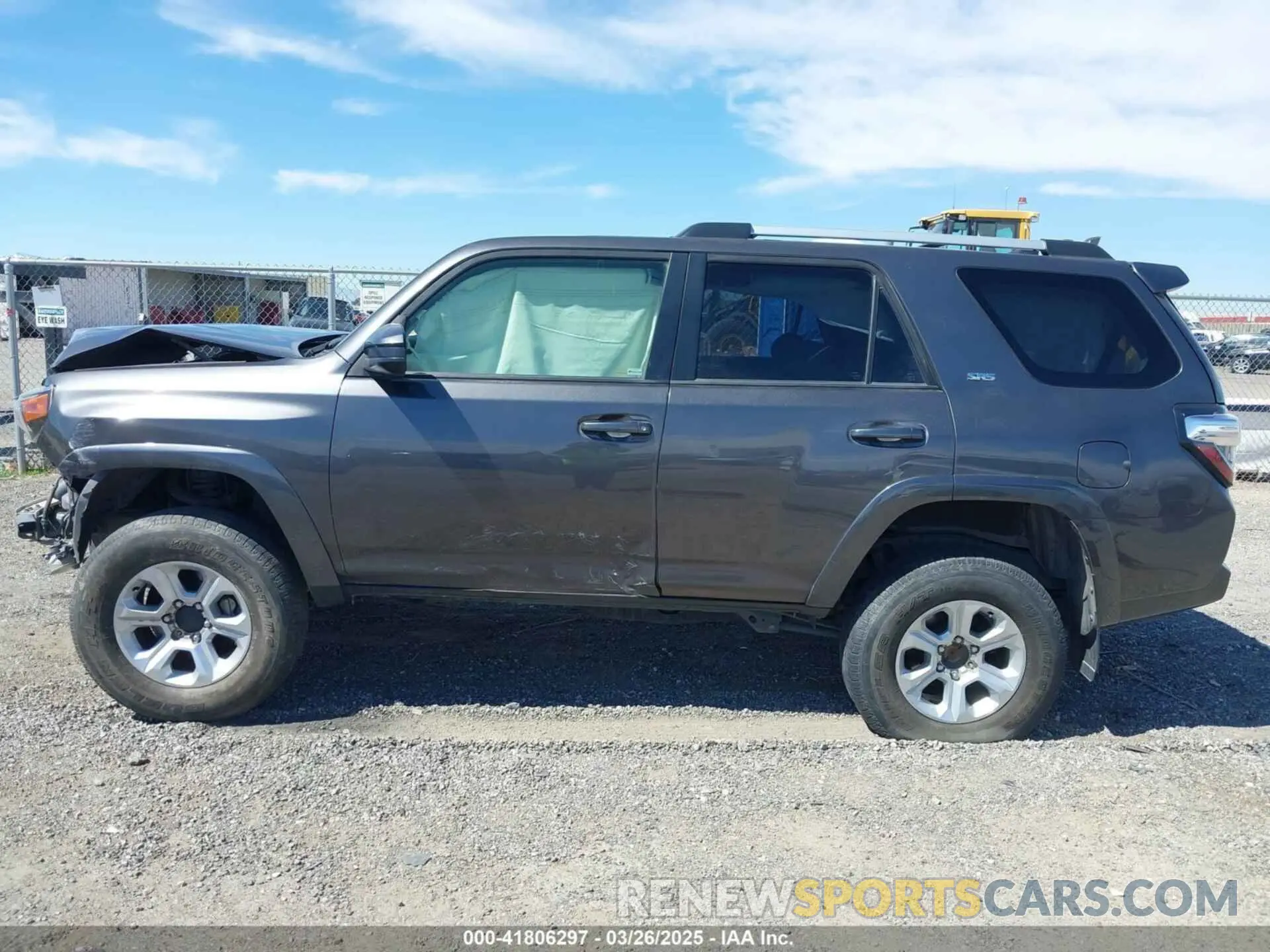 14 Photograph of a damaged car JTEBU5JR0K5655526 TOYOTA 4RUNNER 2019