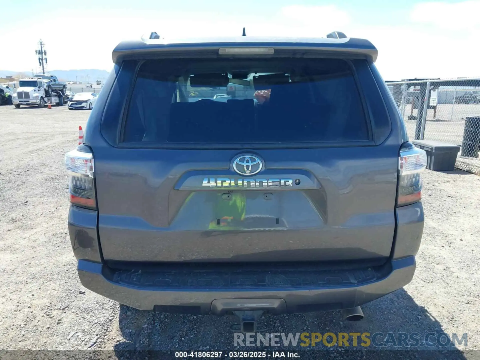 16 Photograph of a damaged car JTEBU5JR0K5655526 TOYOTA 4RUNNER 2019