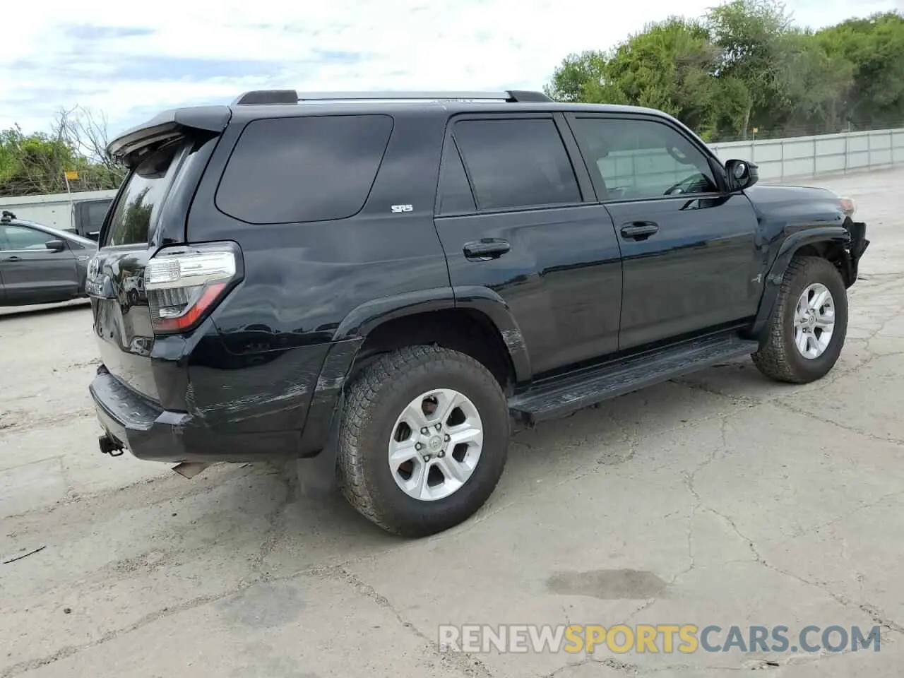 3 Photograph of a damaged car JTEBU5JR0K5659592 TOYOTA 4RUNNER 2019