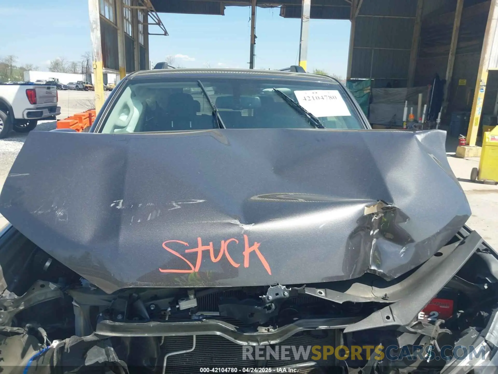 10 Photograph of a damaged car JTEBU5JR0K5664825 TOYOTA 4RUNNER 2019