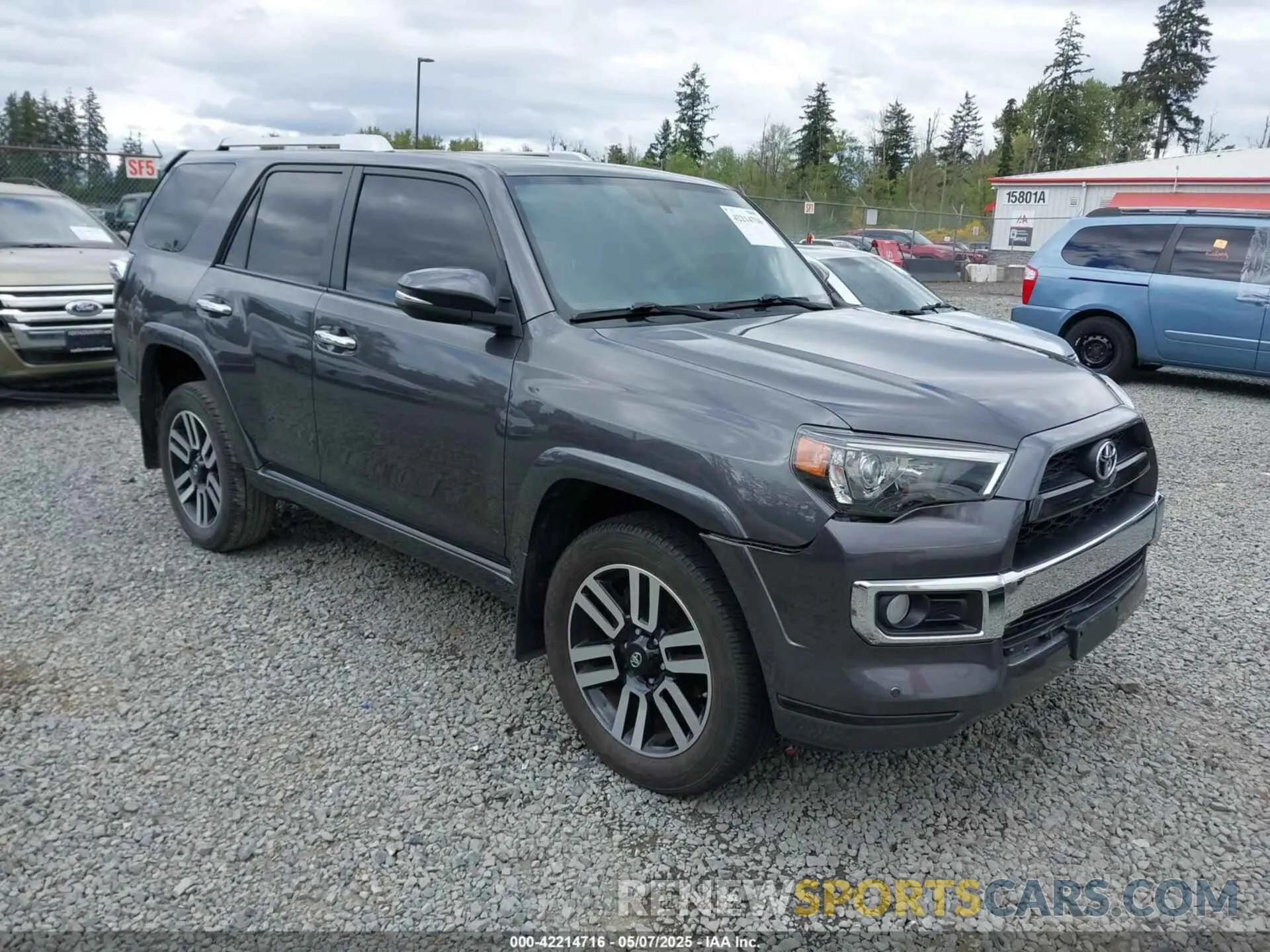 1 Photograph of a damaged car JTEBU5JR0K5670527 TOYOTA 4RUNNER 2019