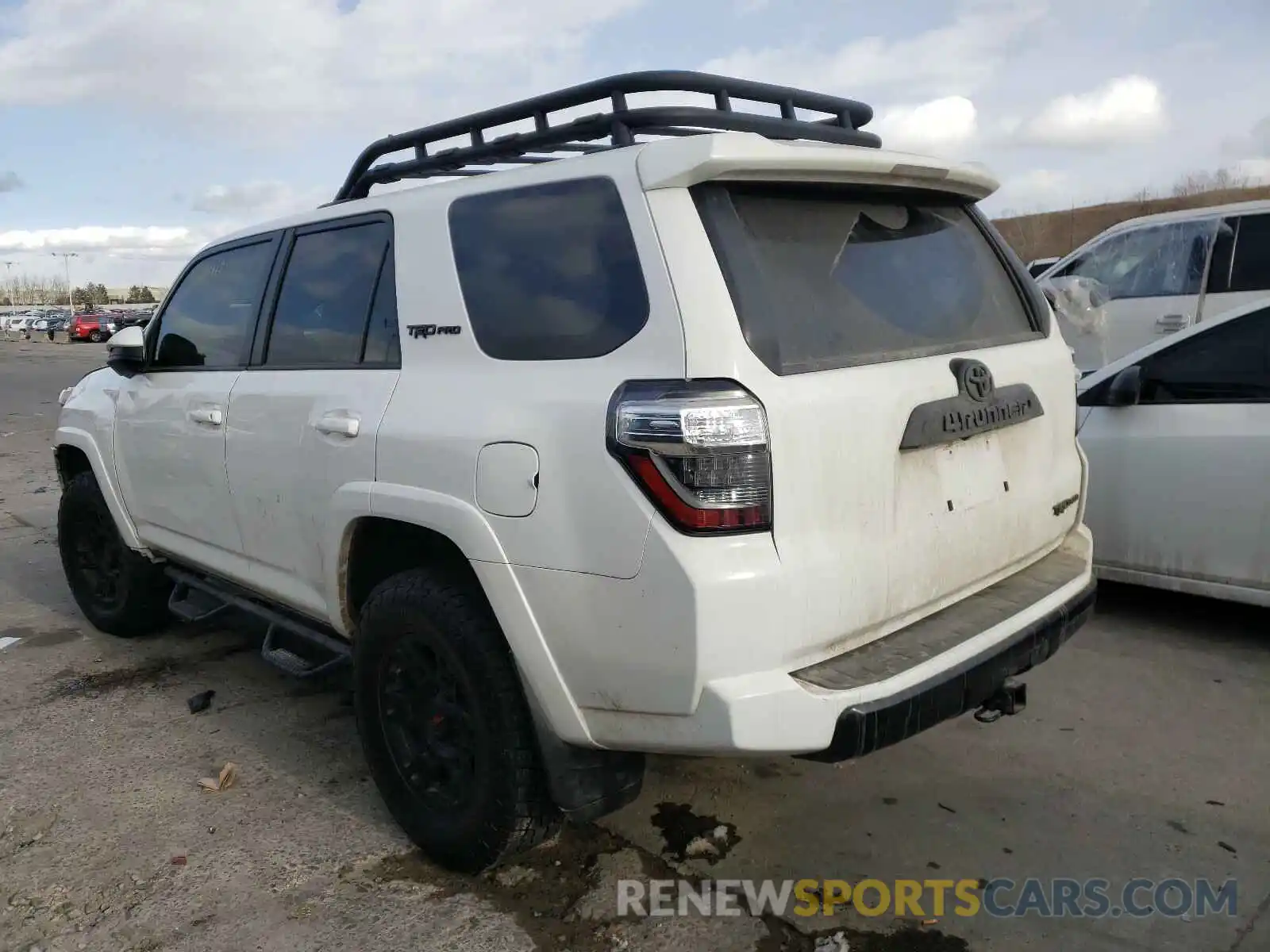 3 Photograph of a damaged car JTEBU5JR0K5673881 TOYOTA 4RUNNER 2019