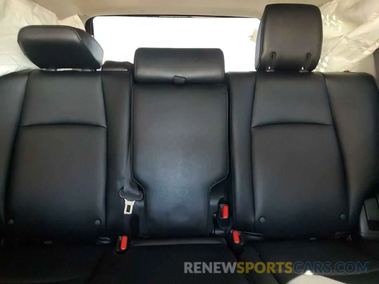 10 Photograph of a damaged car JTEBU5JR0K5684279 TOYOTA 4RUNNER 2019