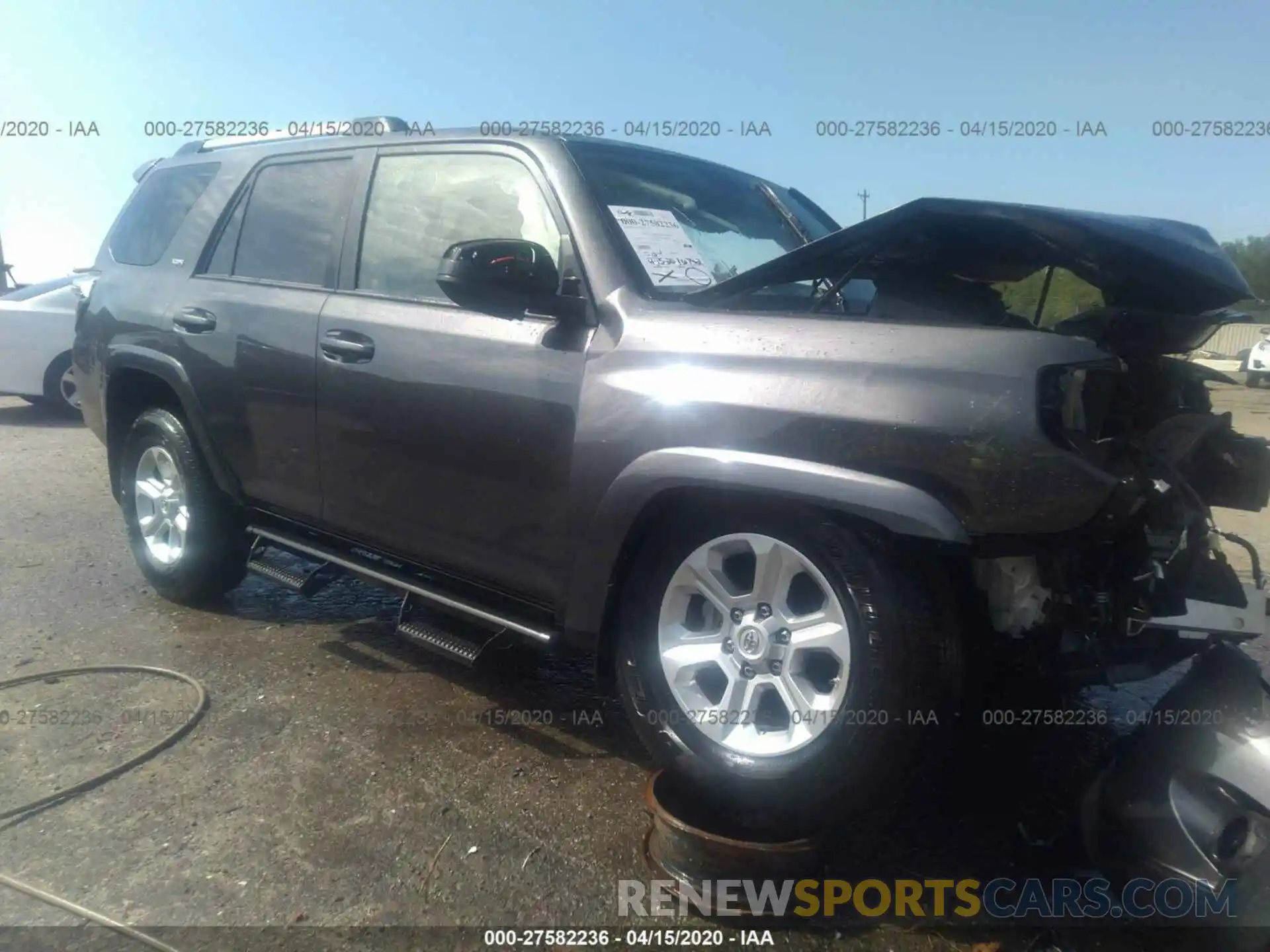 1 Photograph of a damaged car JTEBU5JR0K5692494 TOYOTA 4RUNNER 2019