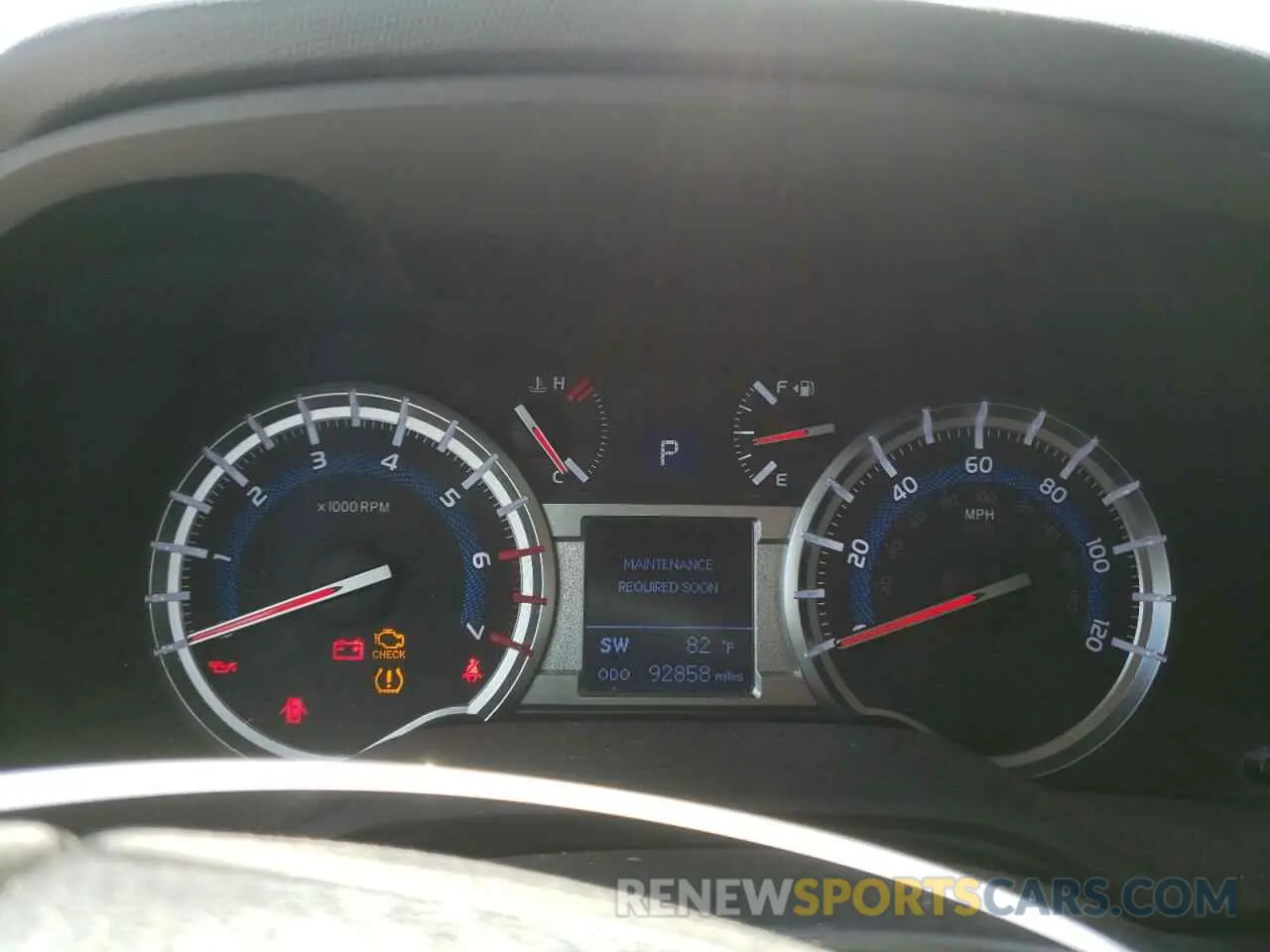 9 Photograph of a damaged car JTEBU5JR0K5694083 TOYOTA 4RUNNER 2019