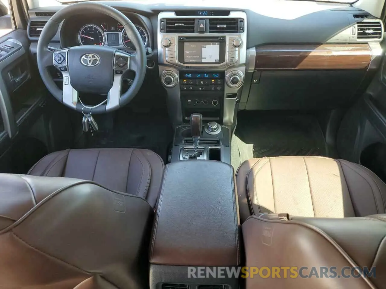 8 Photograph of a damaged car JTEBU5JR0K5701212 TOYOTA 4RUNNER 2019