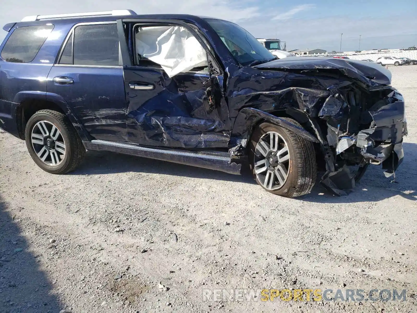 9 Photograph of a damaged car JTEBU5JR0K5708869 TOYOTA 4RUNNER 2019