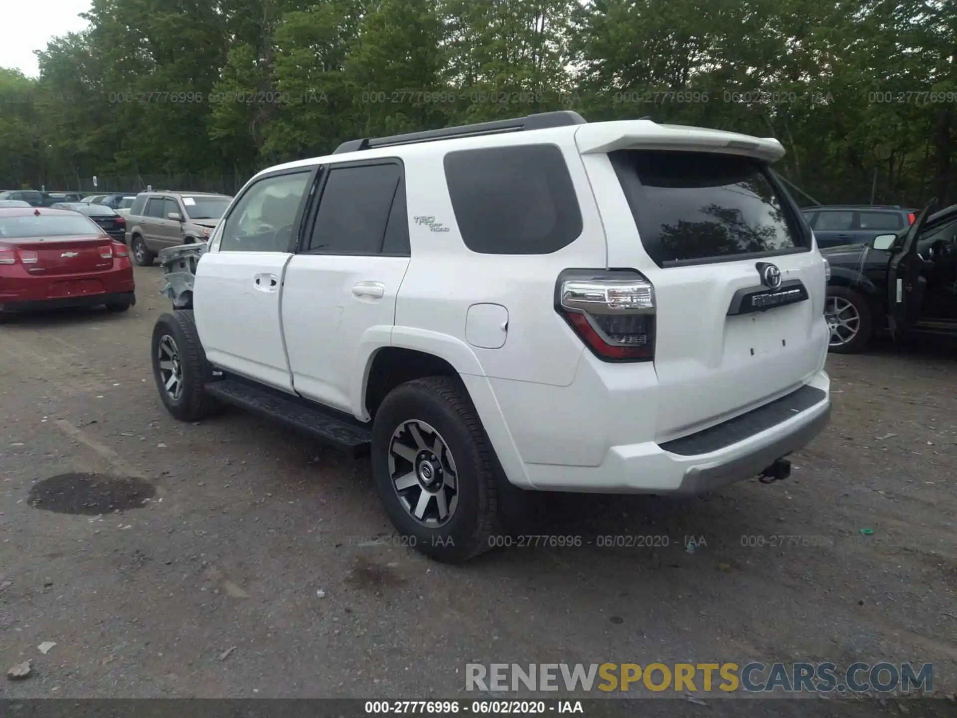 3 Photograph of a damaged car JTEBU5JR0K5718219 TOYOTA 4RUNNER 2019