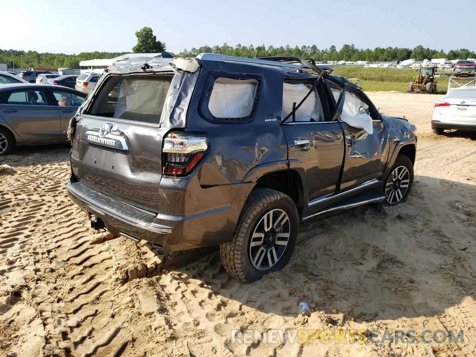 4 Photograph of a damaged car JTEBU5JR0K5725770 TOYOTA 4RUNNER 2019