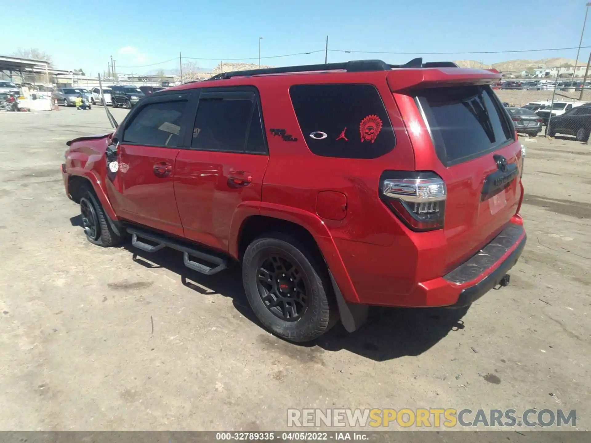 3 Photograph of a damaged car JTEBU5JR0K5728040 TOYOTA 4RUNNER 2019