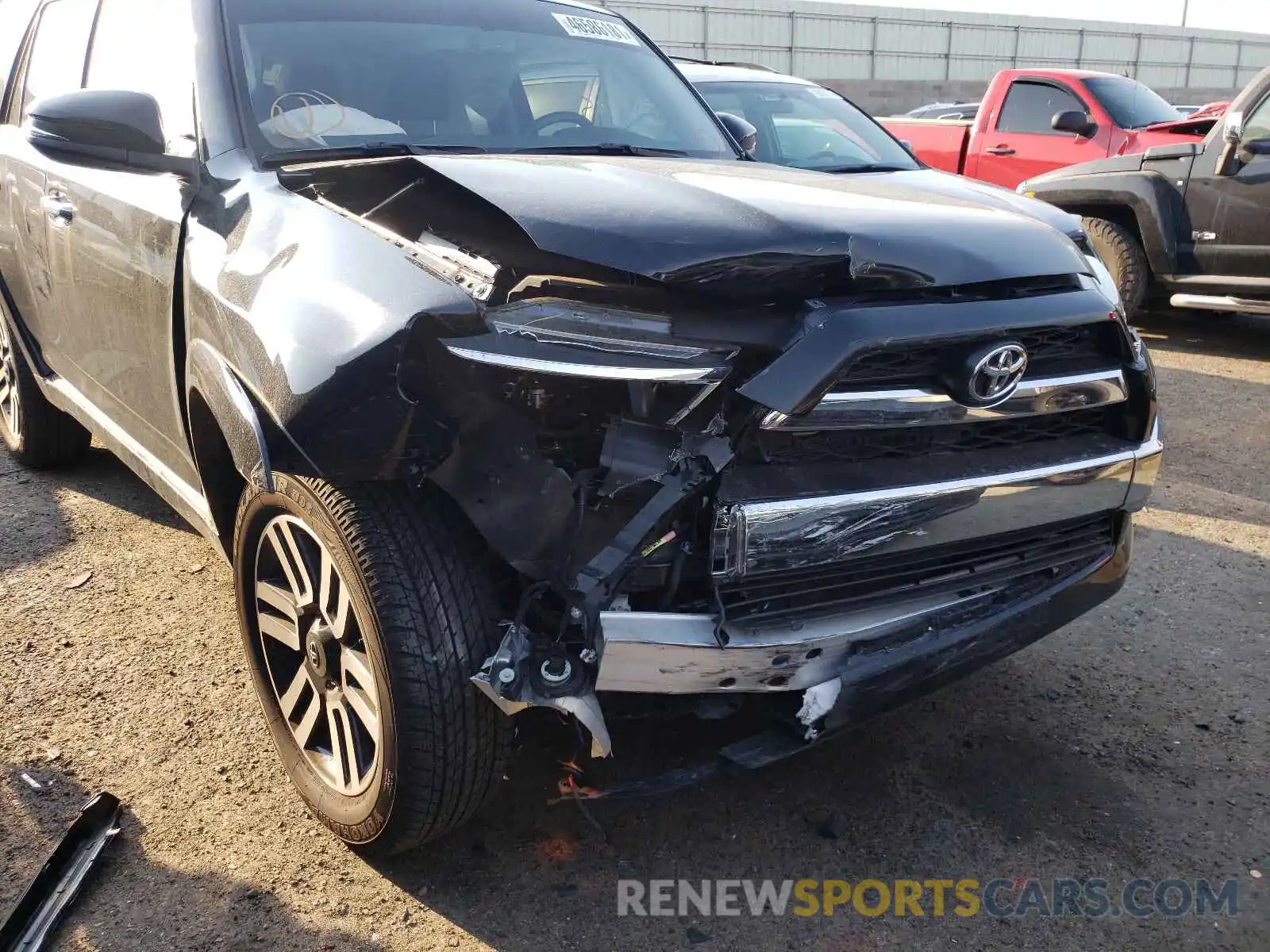 9 Photograph of a damaged car JTEBU5JR0K5728619 TOYOTA 4RUNNER 2019