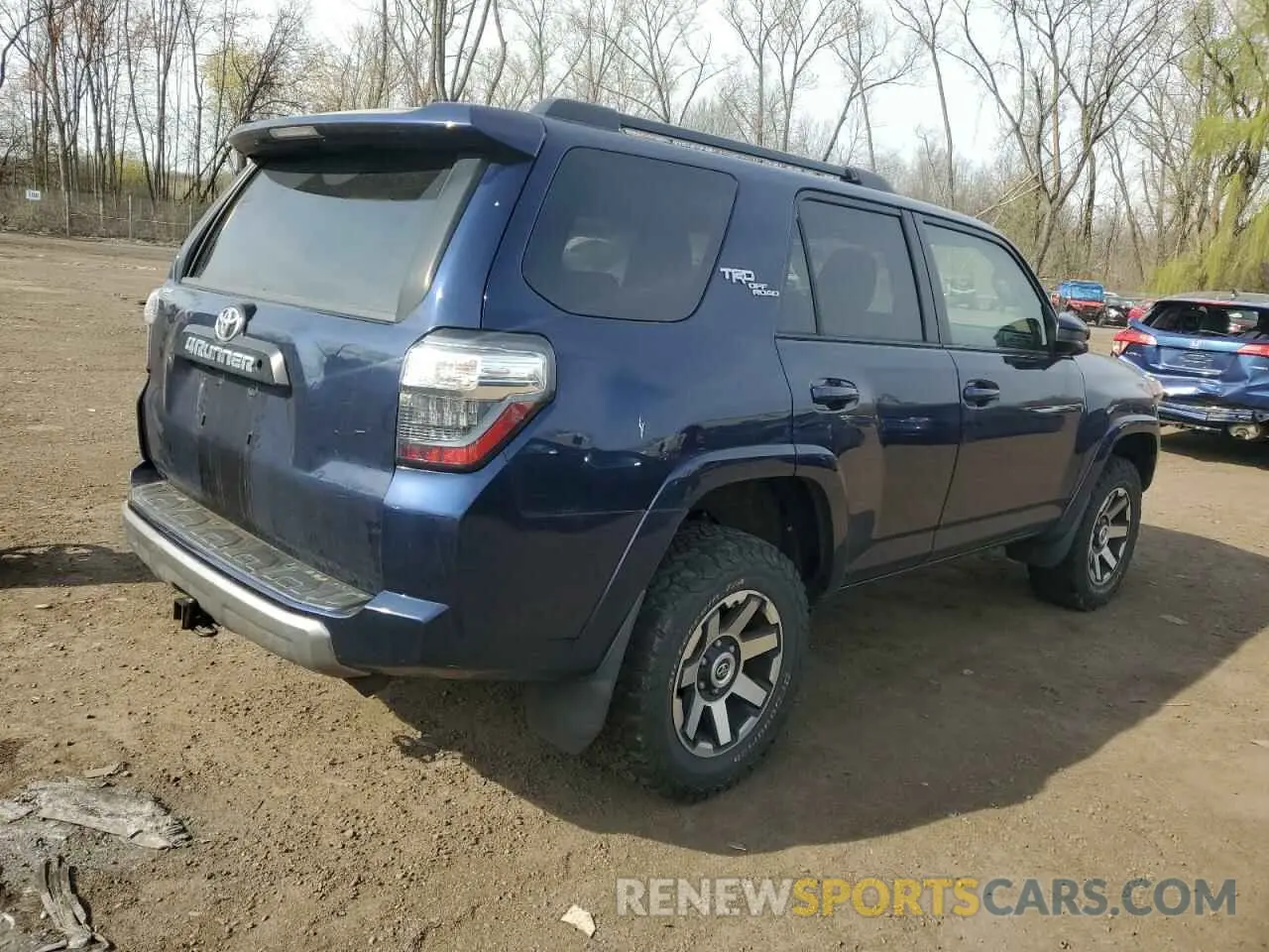 3 Photograph of a damaged car JTEBU5JR1K5619652 TOYOTA 4RUNNER 2019