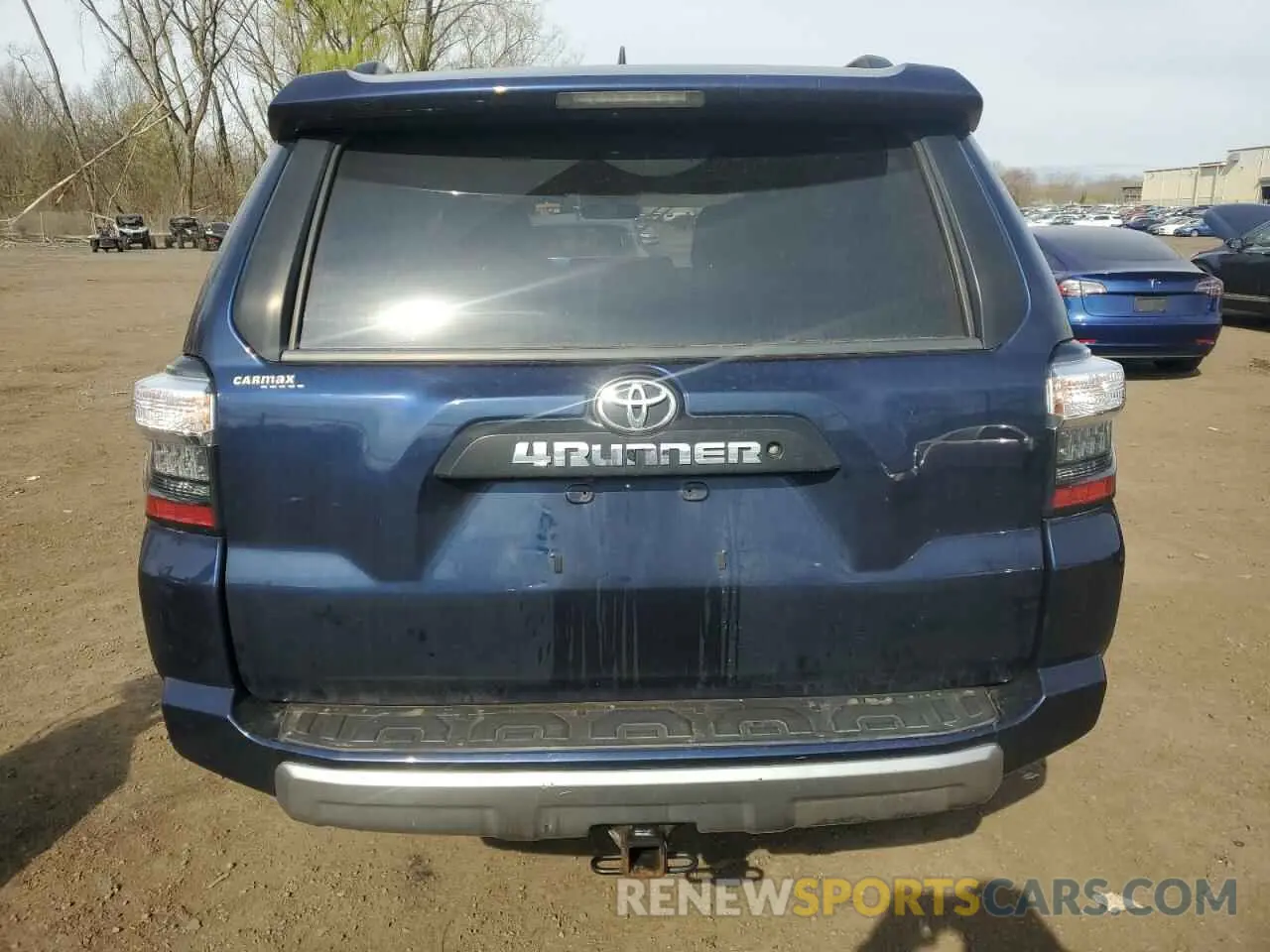 6 Photograph of a damaged car JTEBU5JR1K5619652 TOYOTA 4RUNNER 2019