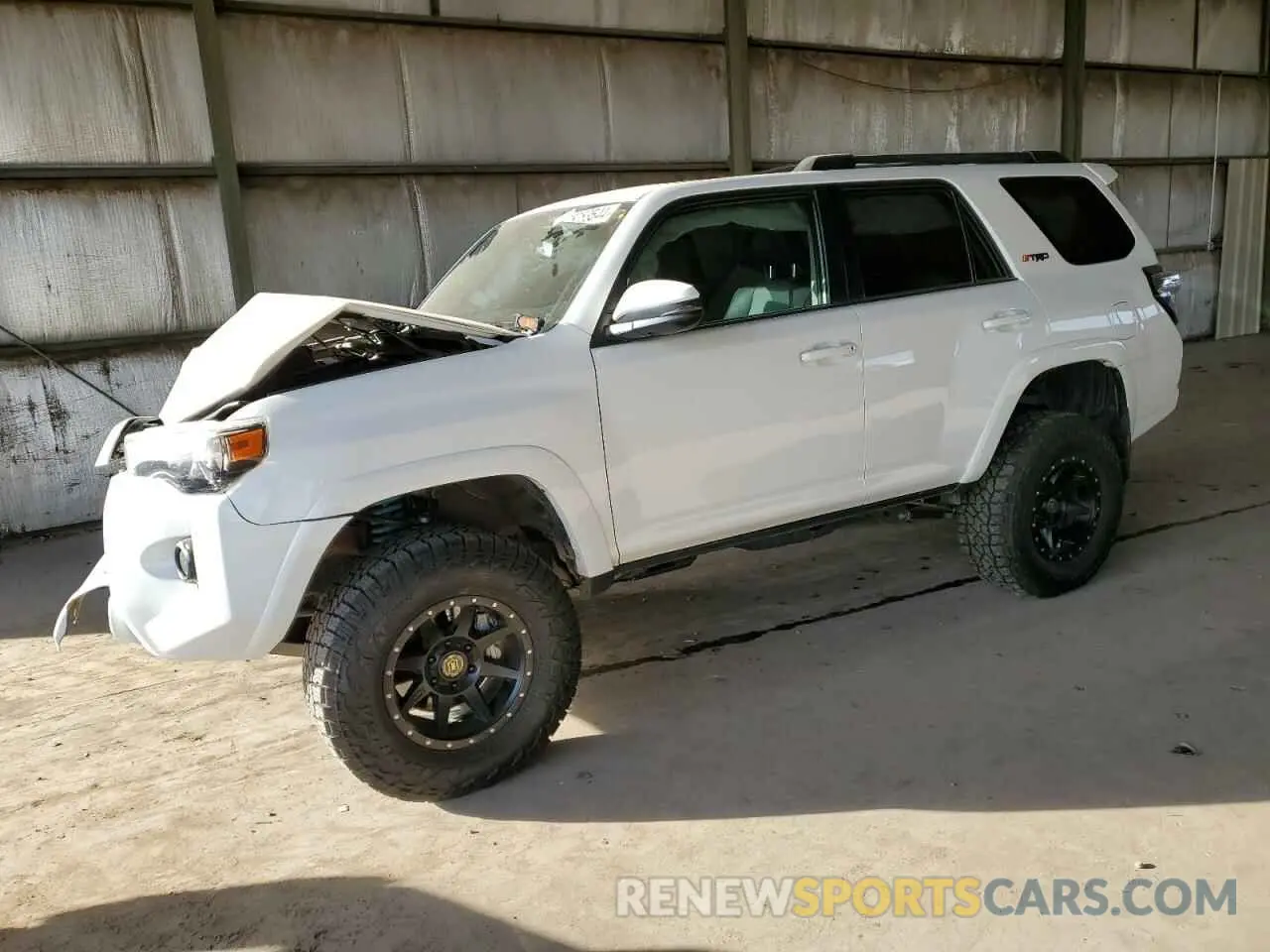 1 Photograph of a damaged car JTEBU5JR1K5624284 TOYOTA 4RUNNER 2019