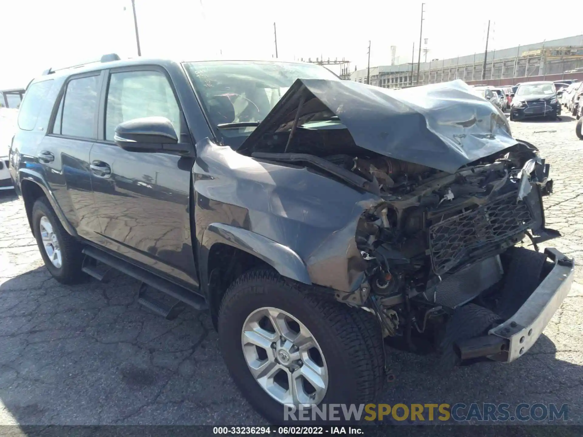 1 Photograph of a damaged car JTEBU5JR1K5624785 TOYOTA 4RUNNER 2019