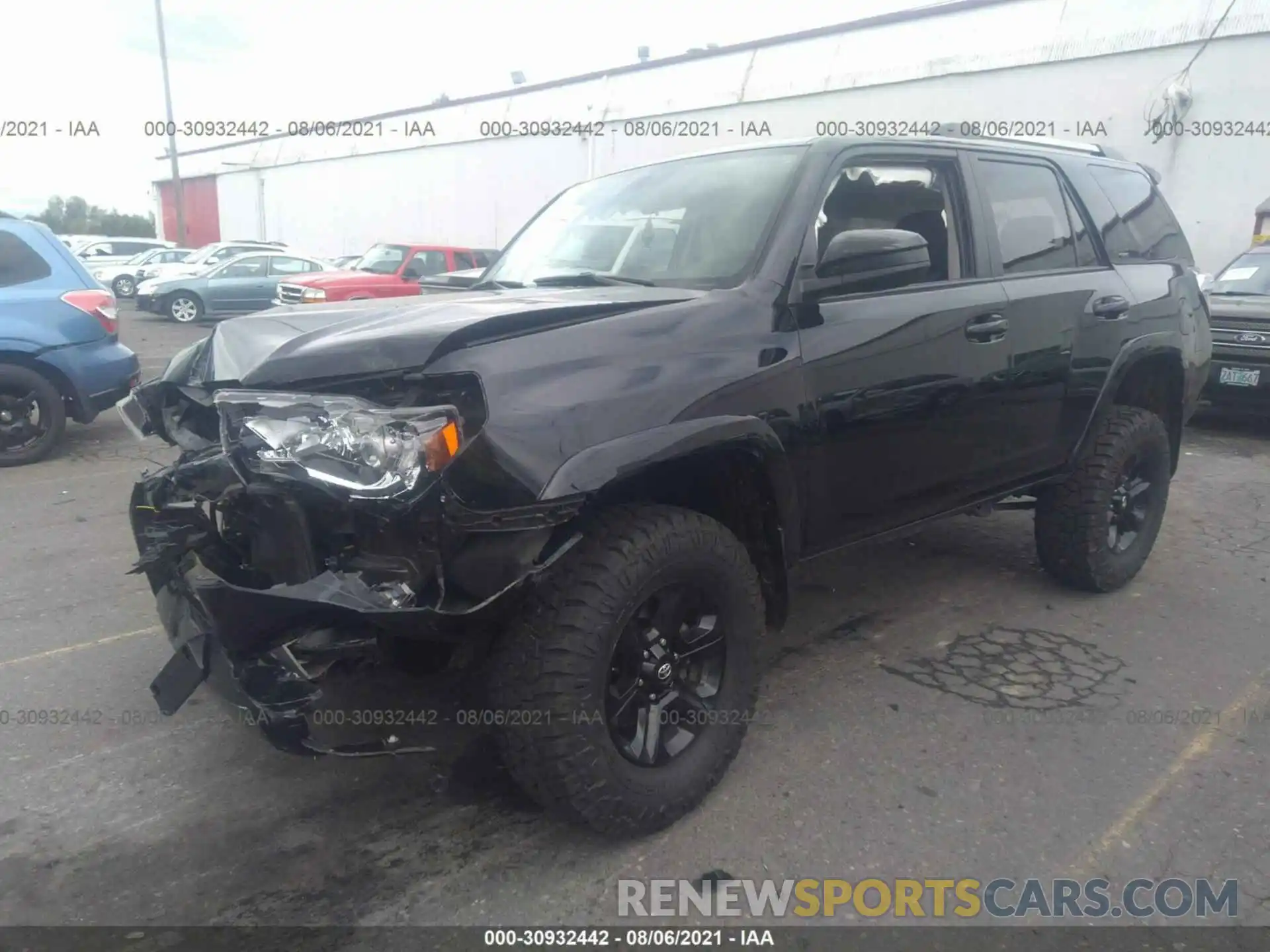 2 Photograph of a damaged car JTEBU5JR1K5632742 TOYOTA 4RUNNER 2019