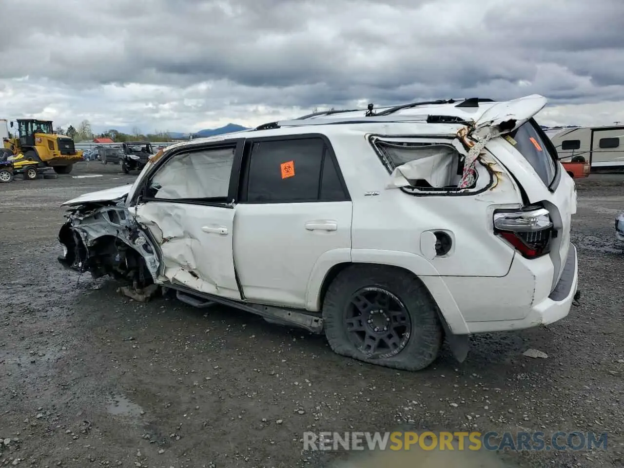 2 Photograph of a damaged car JTEBU5JR1K5636709 TOYOTA 4RUNNER 2019