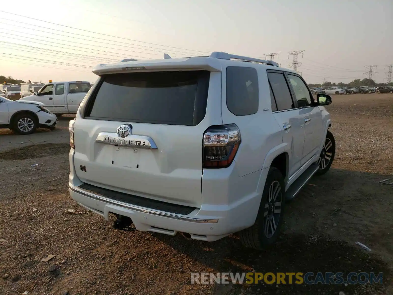 4 Photograph of a damaged car JTEBU5JR1K5646690 TOYOTA 4RUNNER 2019