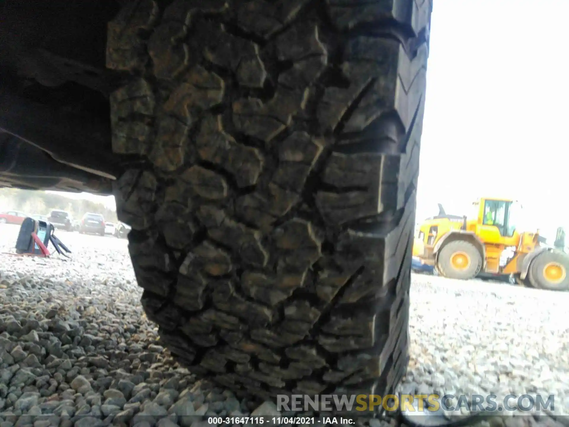 14 Photograph of a damaged car JTEBU5JR1K5652411 TOYOTA 4RUNNER 2019