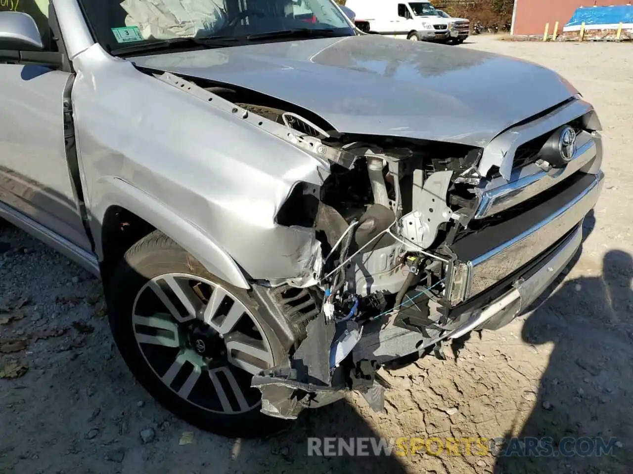 9 Photograph of a damaged car JTEBU5JR1K5652778 TOYOTA 4RUNNER 2019