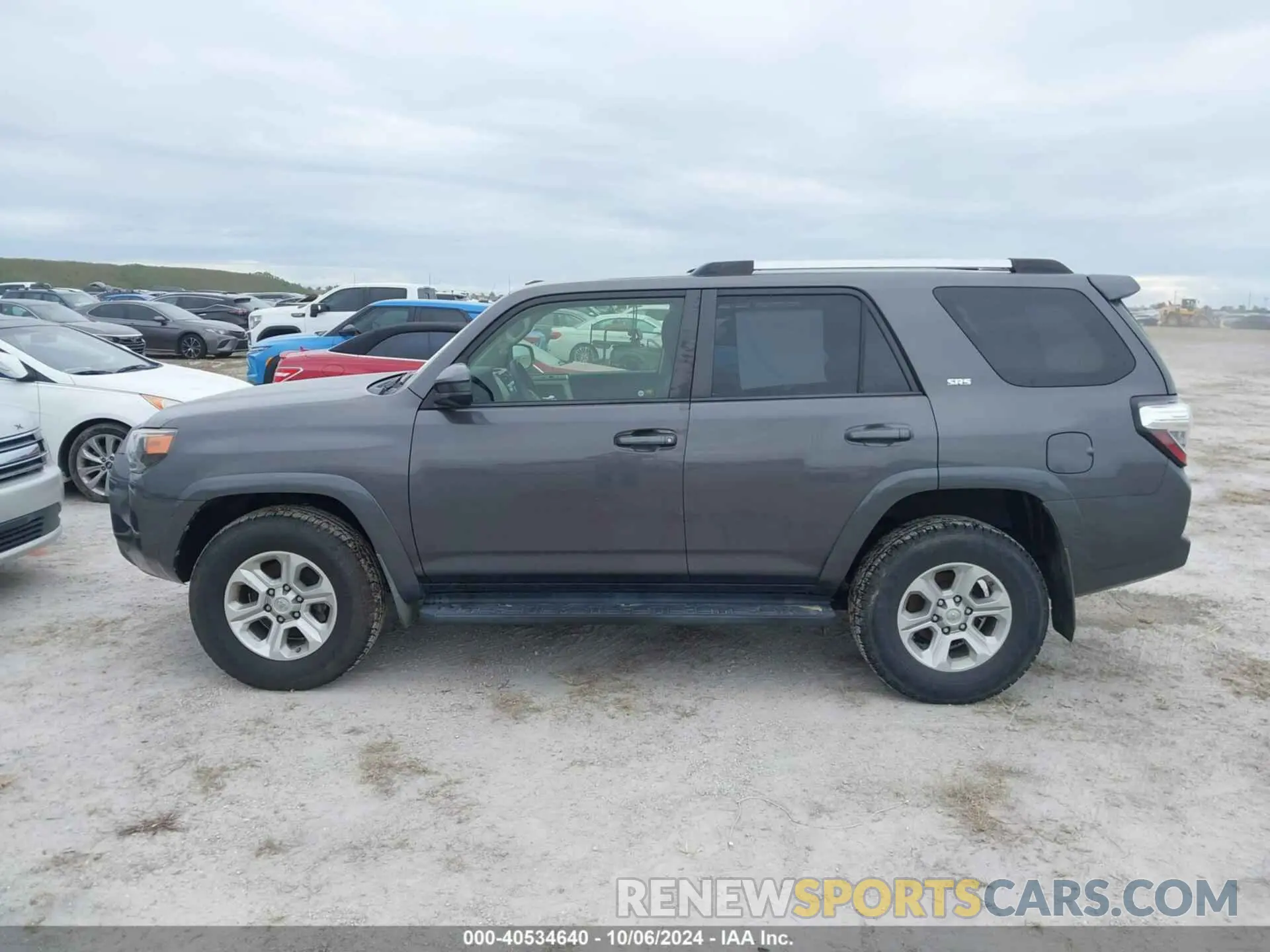14 Photograph of a damaged car JTEBU5JR1K5655244 TOYOTA 4RUNNER 2019