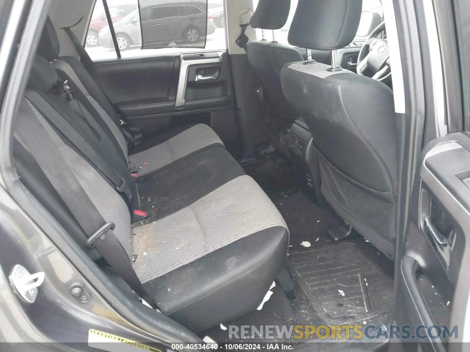 8 Photograph of a damaged car JTEBU5JR1K5655244 TOYOTA 4RUNNER 2019