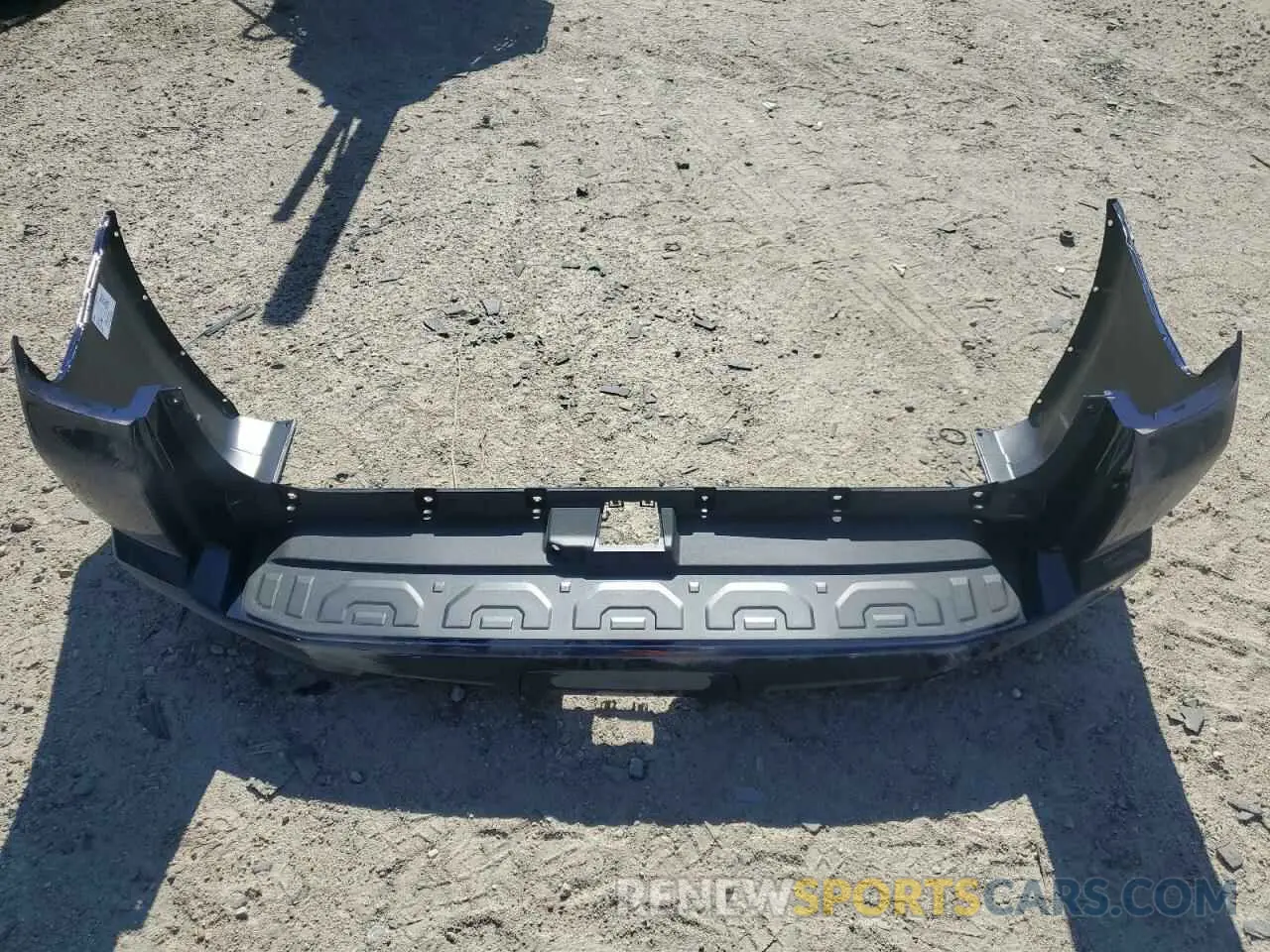 13 Photograph of a damaged car JTEBU5JR1K5658323 TOYOTA 4RUNNER 2019