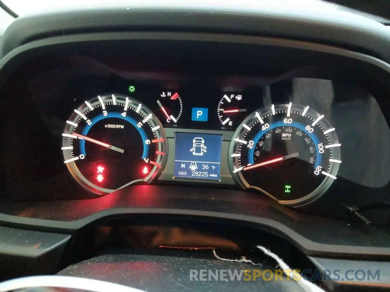 9 Photograph of a damaged car JTEBU5JR1K5661898 TOYOTA 4RUNNER 2019