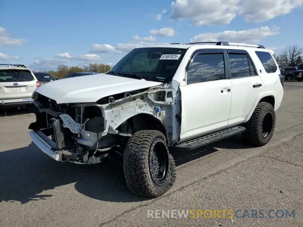 1 Photograph of a damaged car JTEBU5JR1K5662971 TOYOTA 4RUNNER 2019