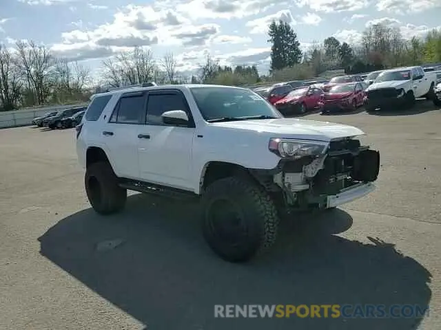 12 Photograph of a damaged car JTEBU5JR1K5662971 TOYOTA 4RUNNER 2019