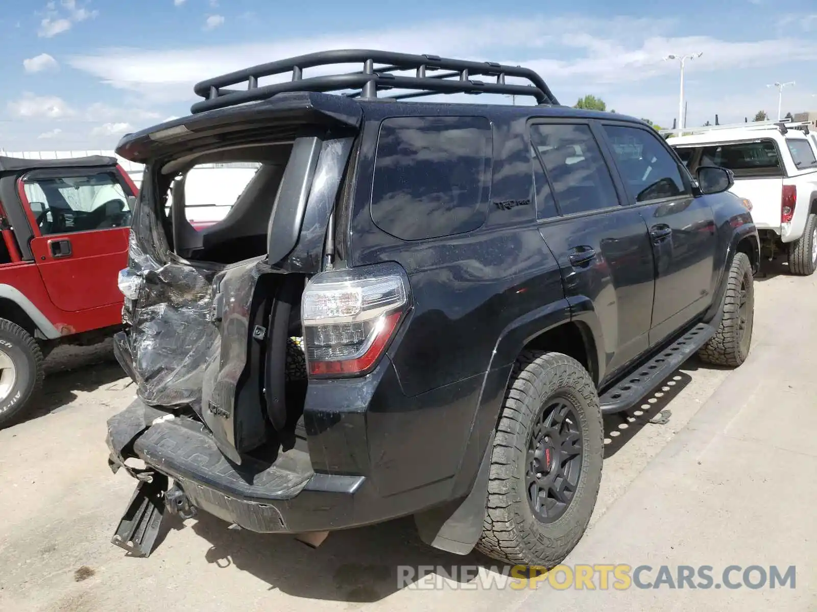 4 Photograph of a damaged car JTEBU5JR1K5663151 TOYOTA 4RUNNER 2019